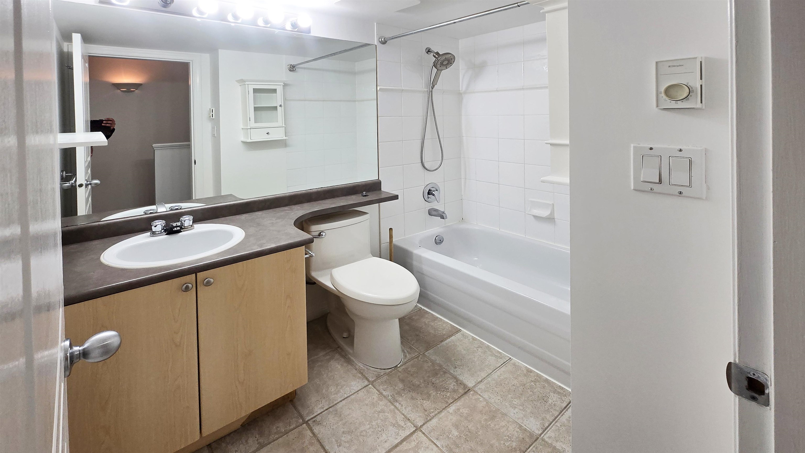  229 11th Avenue - MLS&reg; # R3159213