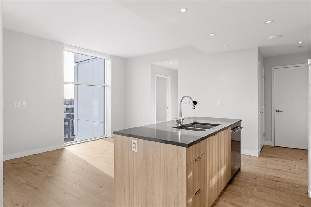 210X 3430 Kent South Avenue - MLS&reg; # R3159389