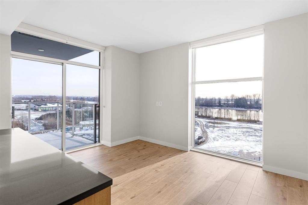 210X 3430 Kent South Avenue - MLS&reg; # R3159389