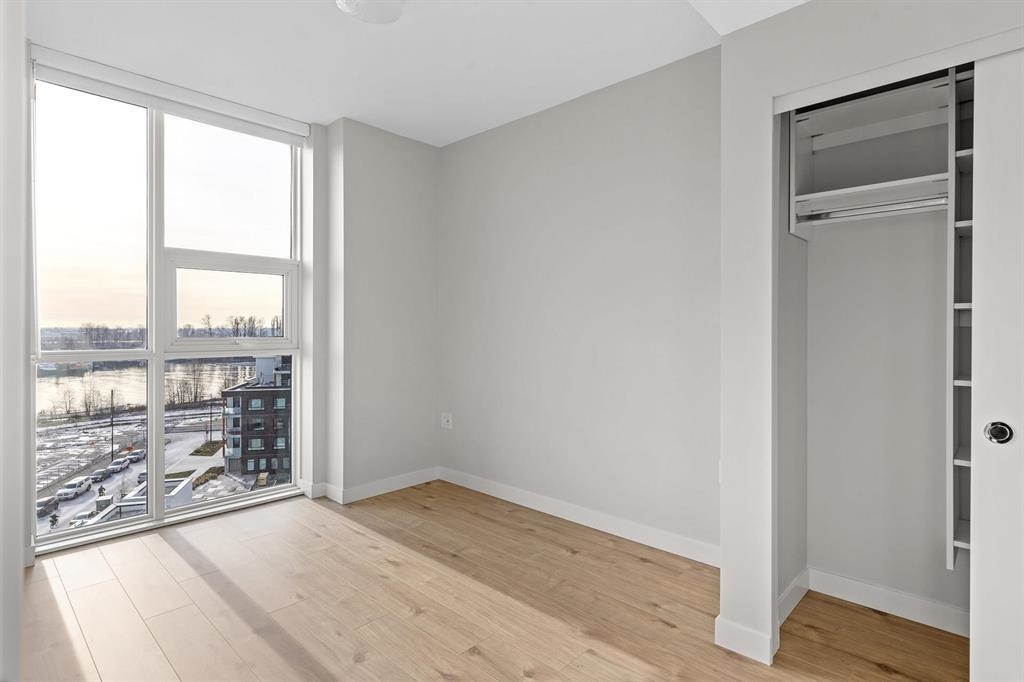 210X 3430 Kent South Avenue - MLS&reg; # R3159389