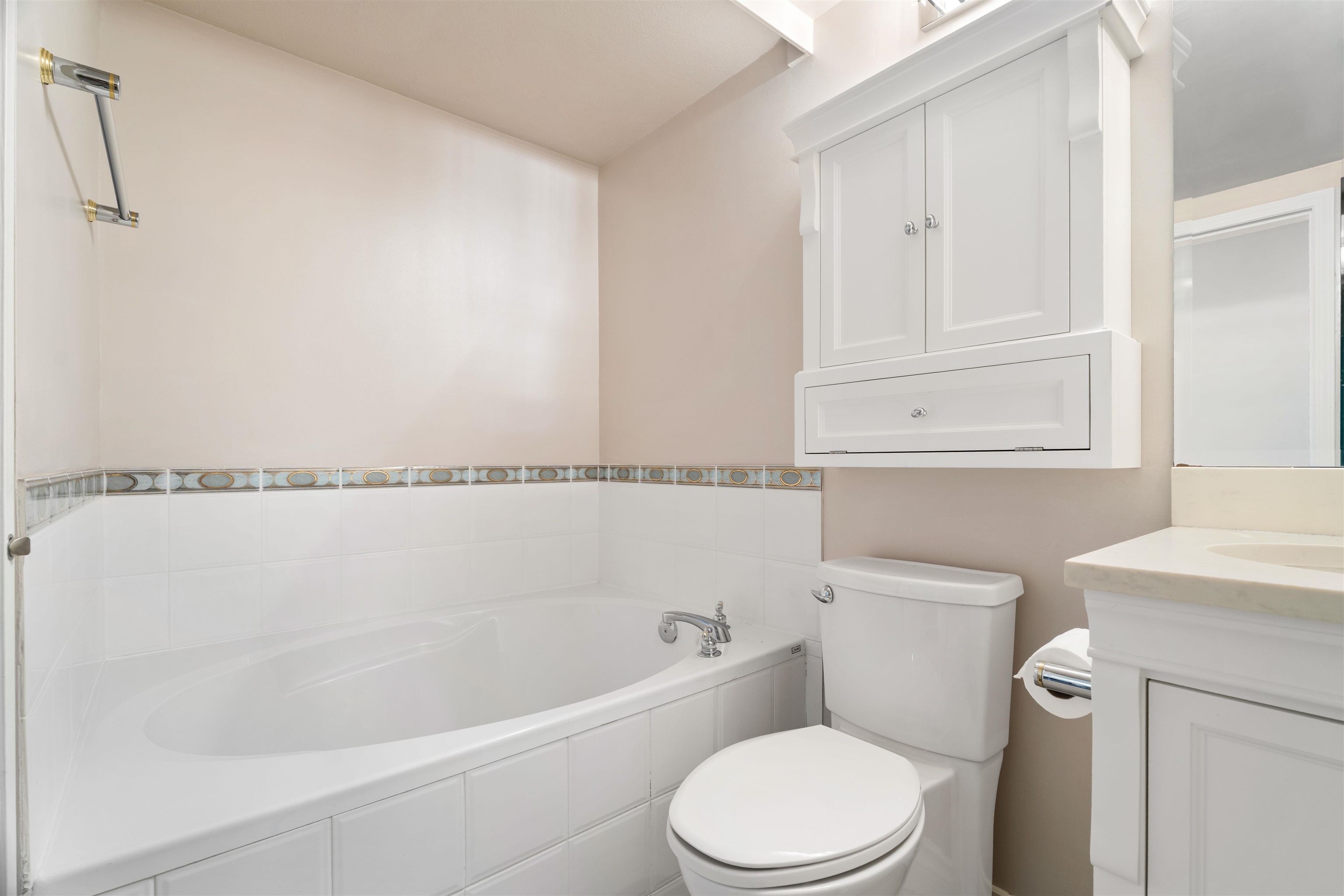 211 5723 Balsam Street - MLS&reg; # R3159453