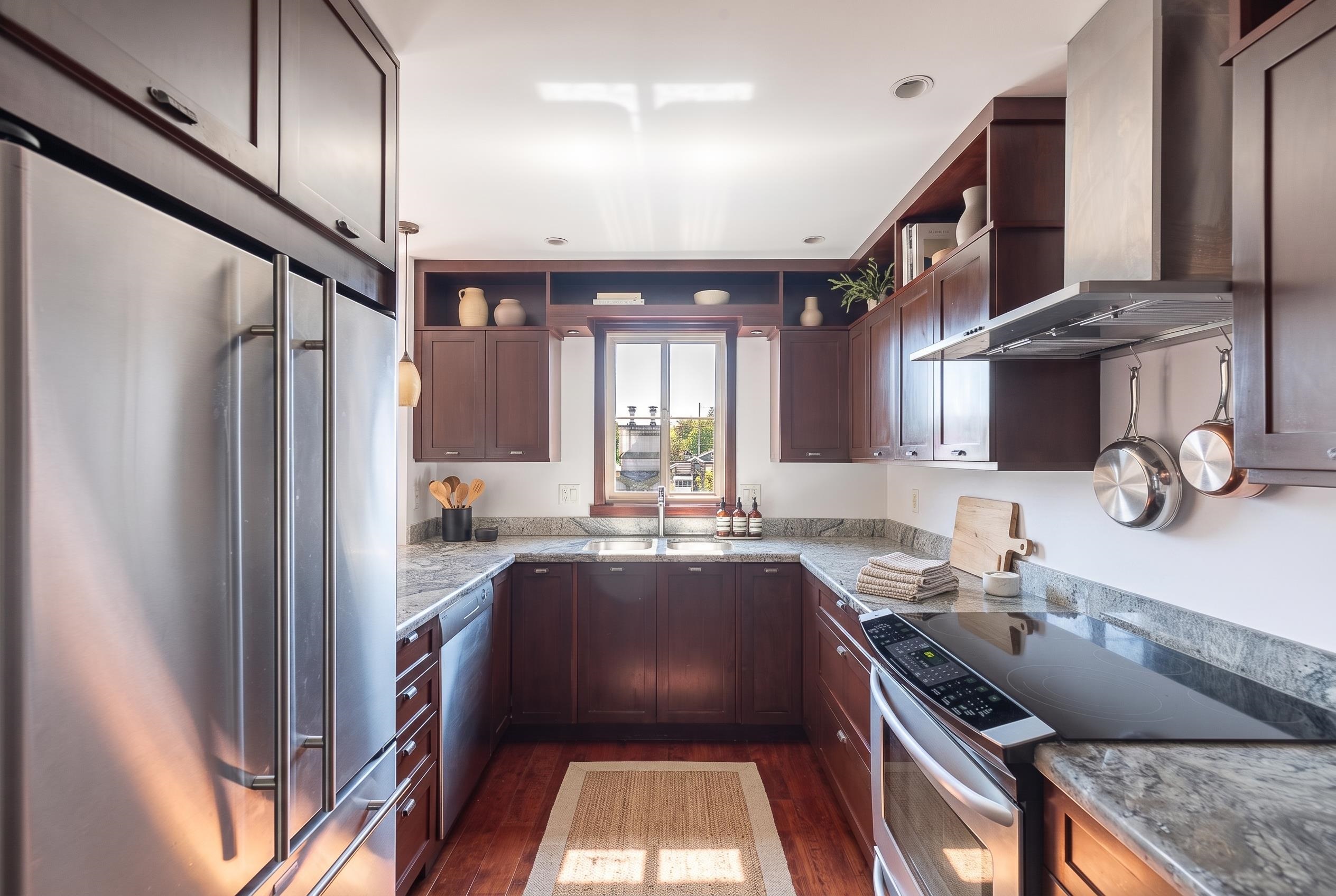 34 2375 Broadway  - MLS&reg; # R3159474