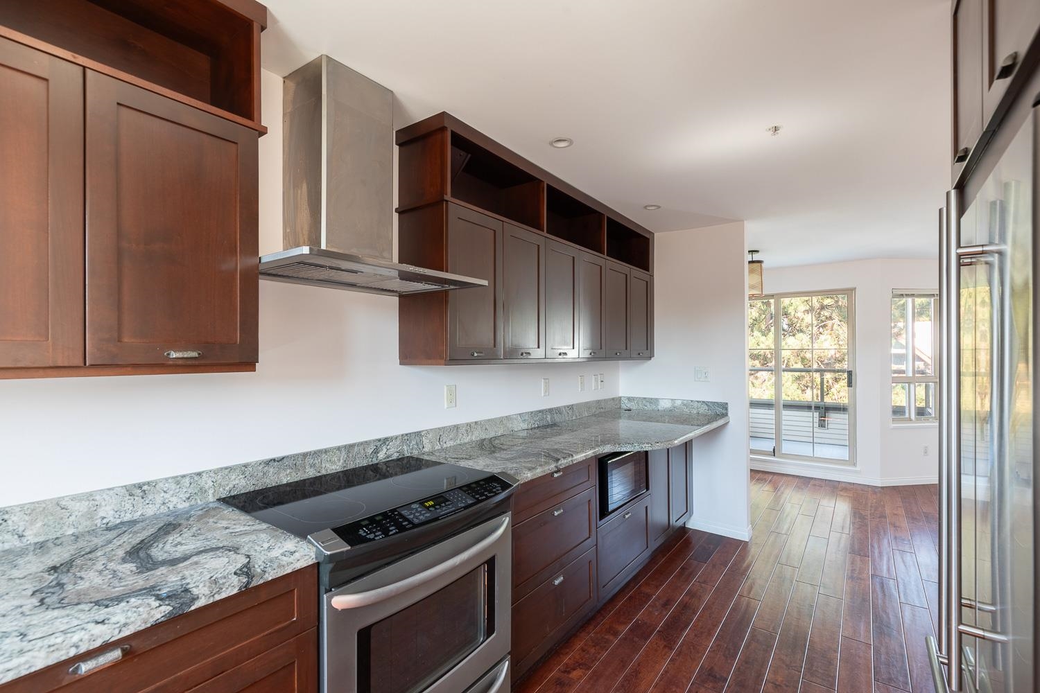 34 2375 Broadway  - MLS&reg; # R3159474