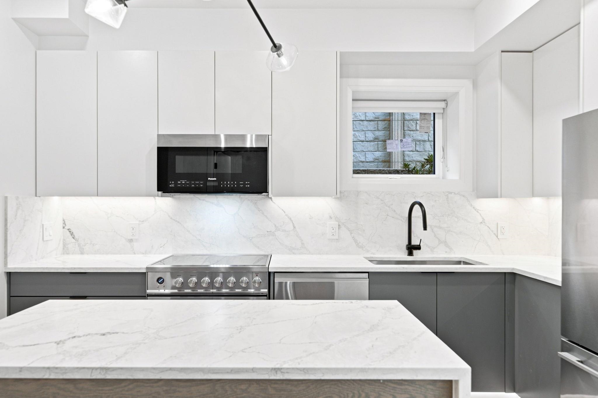  6166 Granville Street - MLS&reg; # R3159710