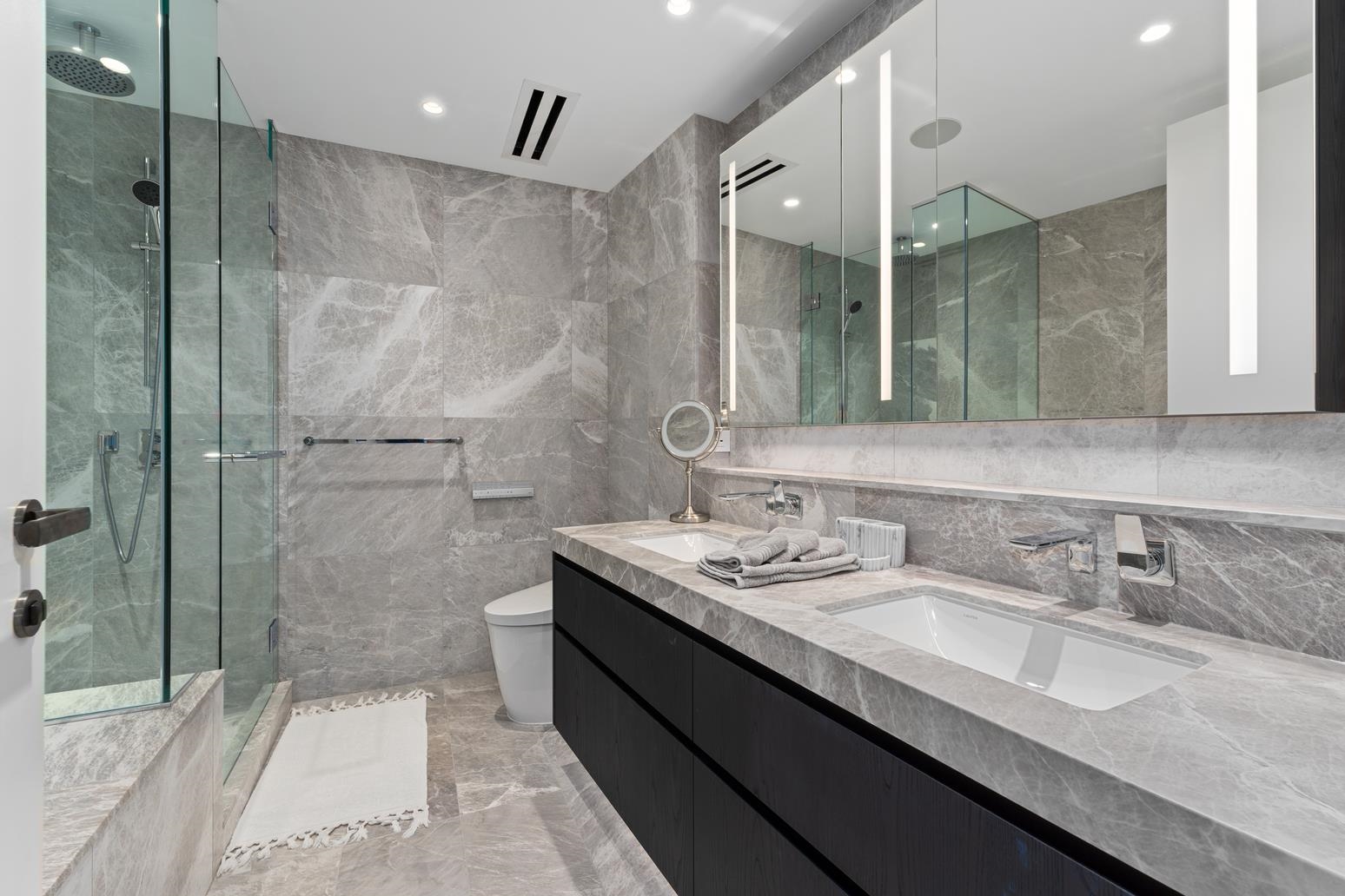 303 1601 Quebec Street - MLS&reg; # R3159753