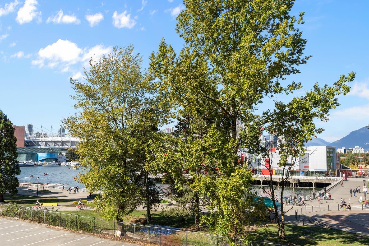 303 1601 Quebec Street - MLS&reg; # R3159753