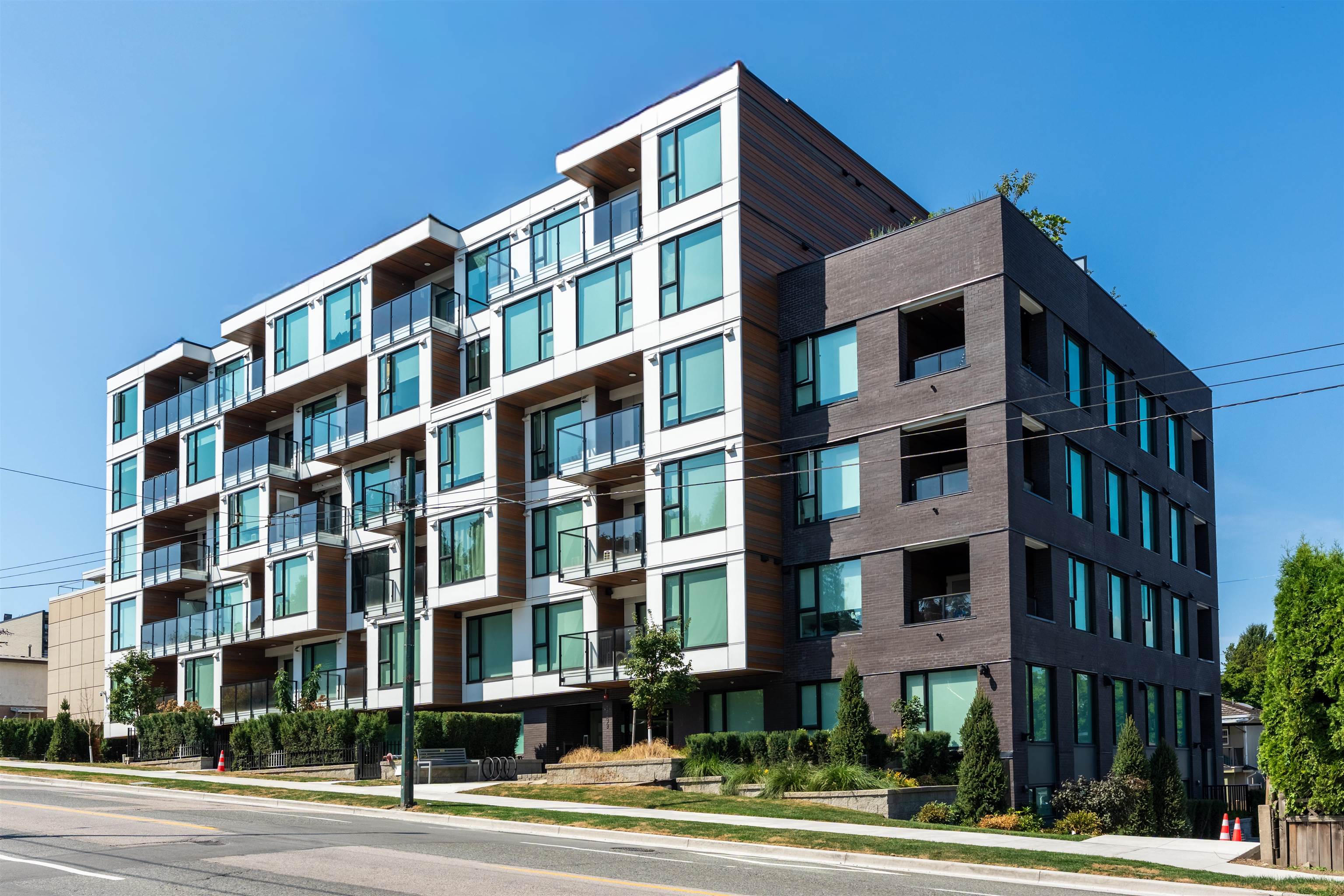 606 5399 Joyce Street - MLS&reg; # R3160497