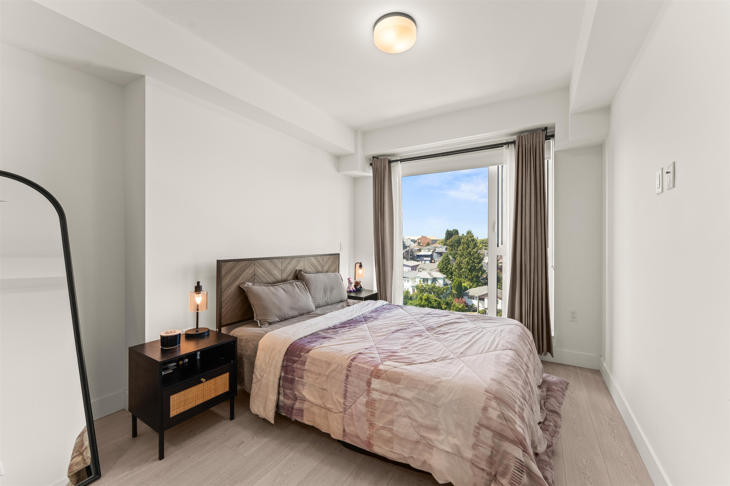606 5399 Joyce Street - MLS&reg; # R3160497