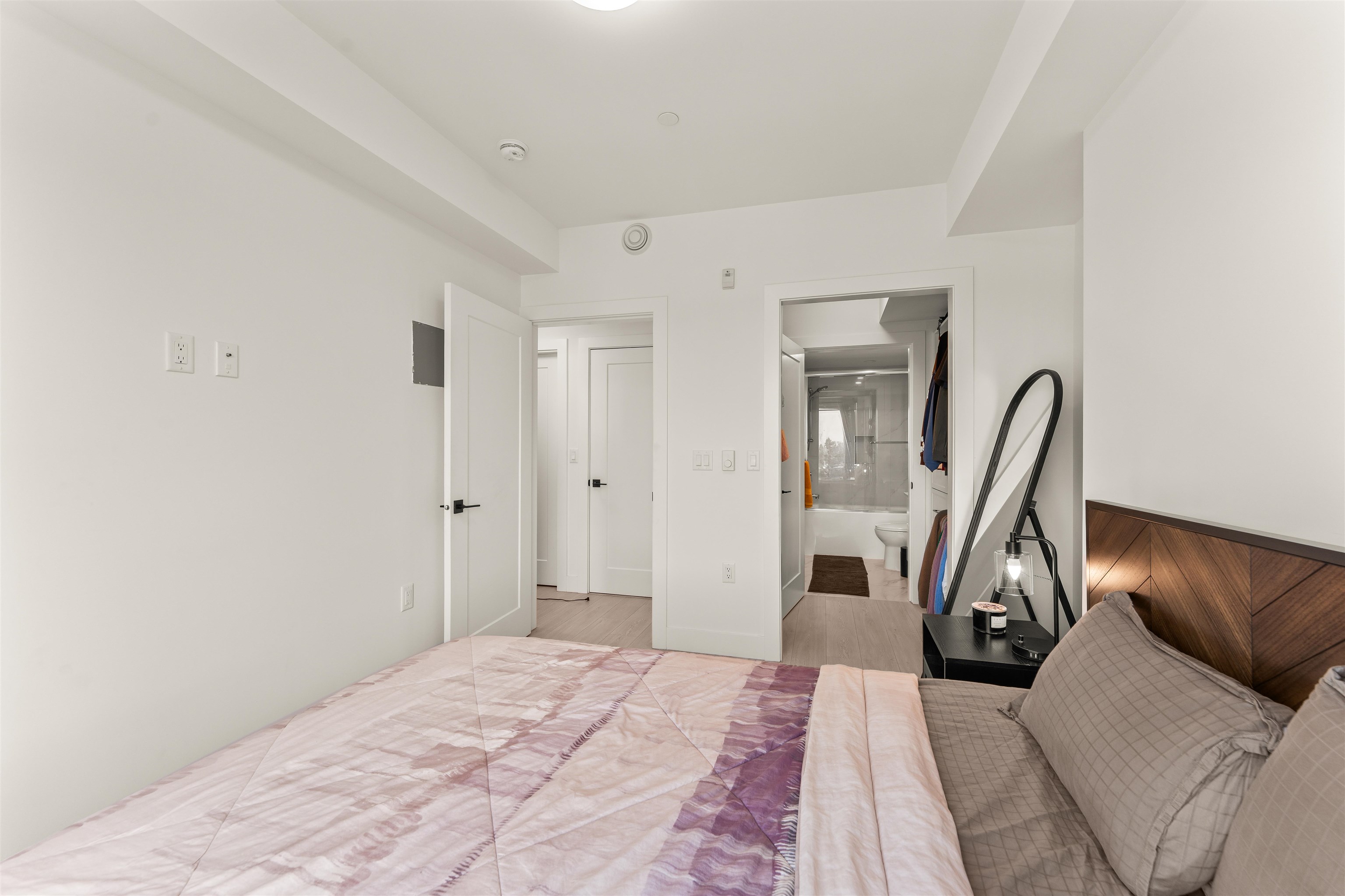 606 5399 Joyce Street - MLS&reg; # R3160497