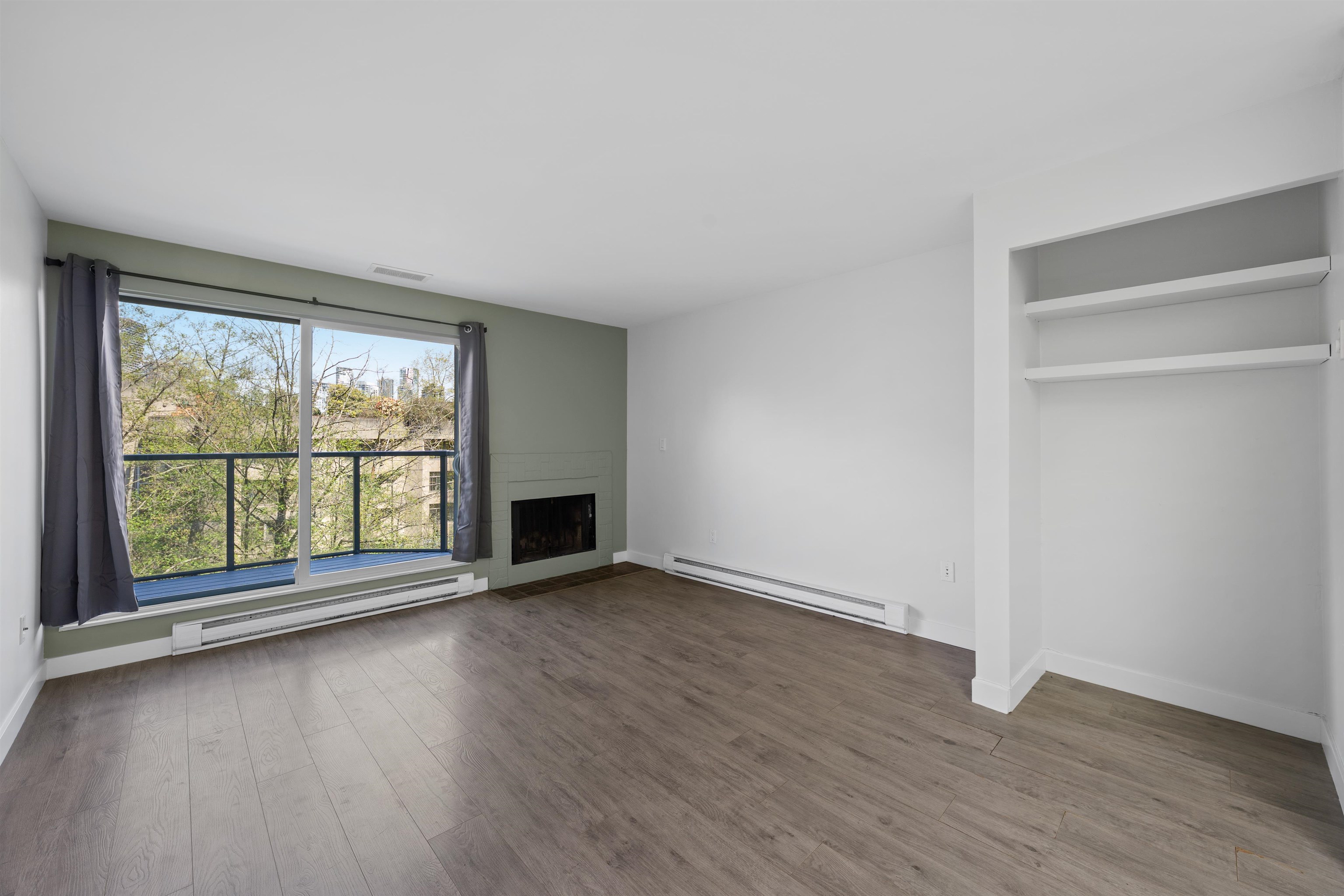 3 1355 4th Avenue - MLS&reg; # R3160564