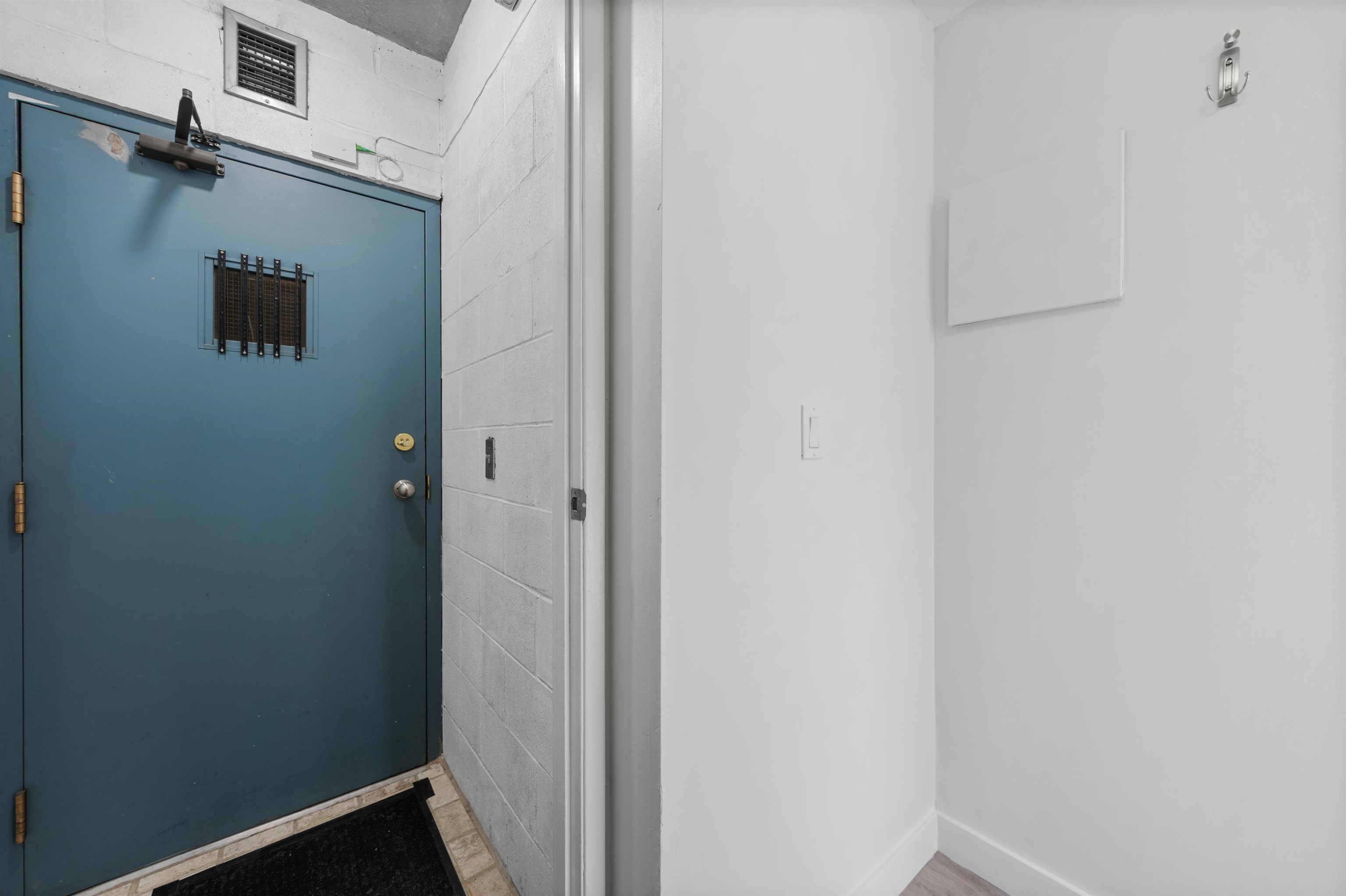 3 1355 4th Avenue - MLS&reg; # R3160564