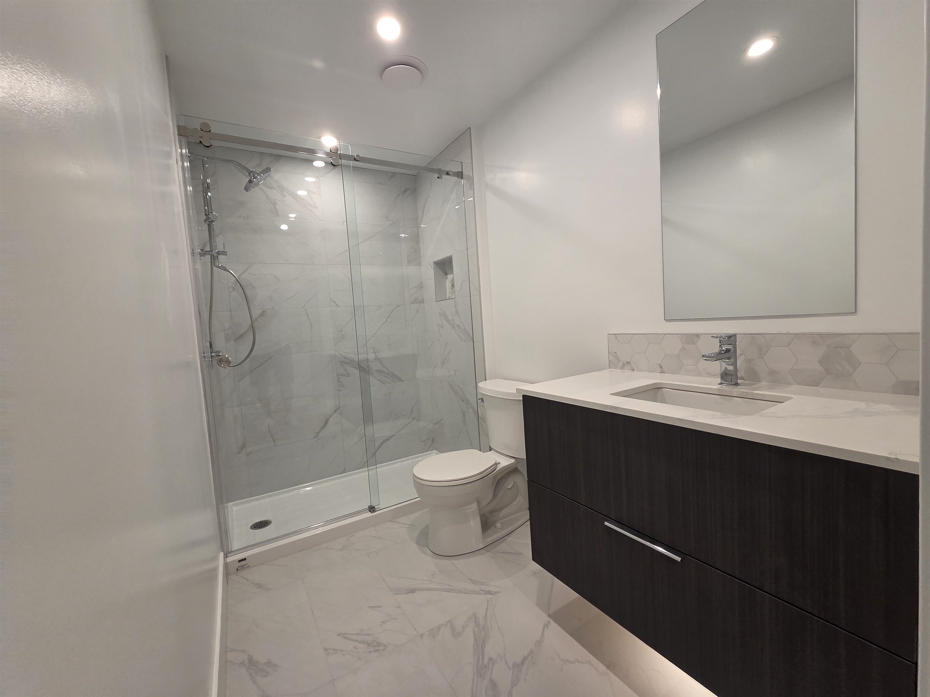 1726 Templeton Drive - MLS&reg; # R3160633