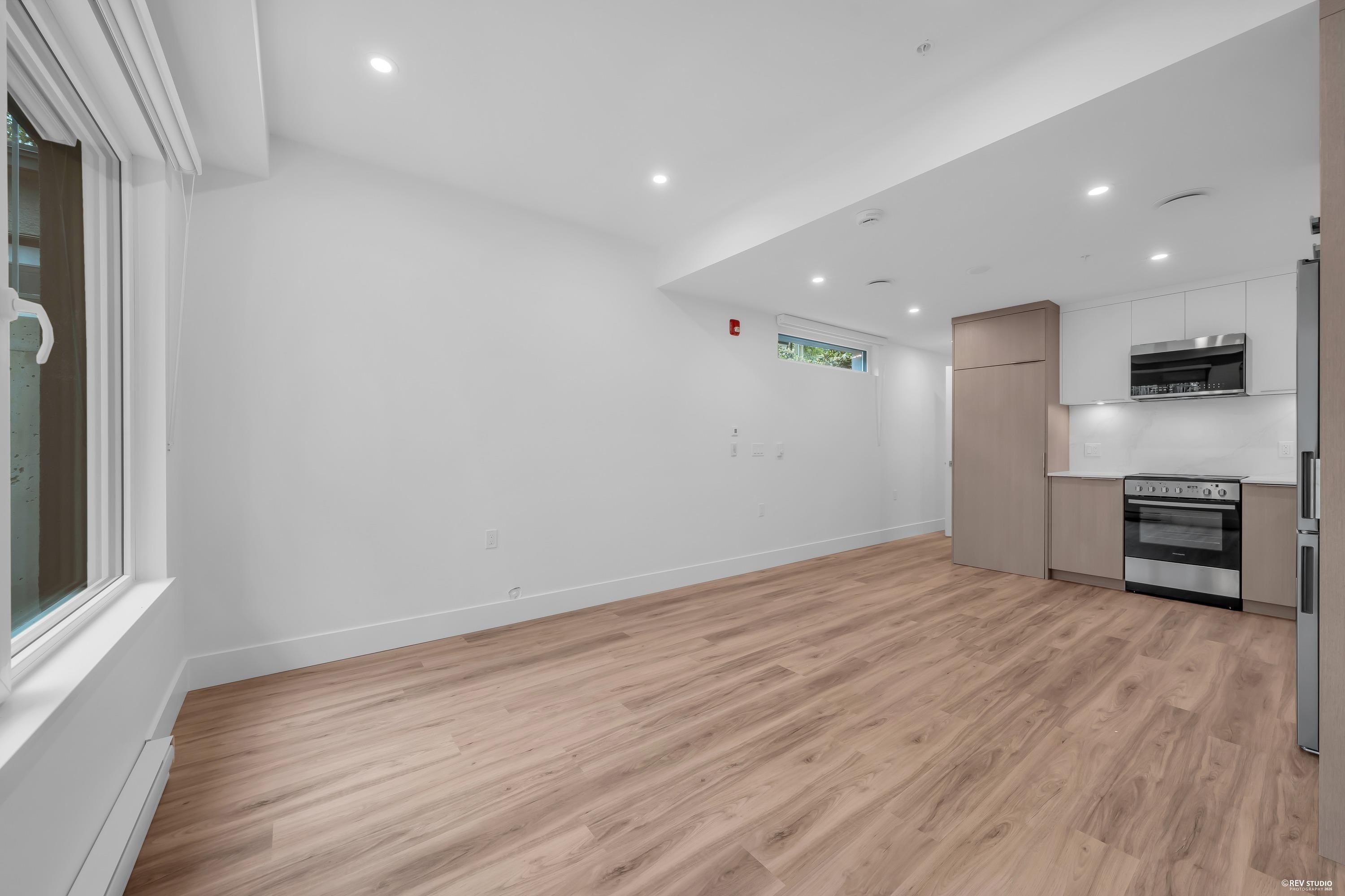  1726 Templeton Drive - MLS&reg; # R3160633