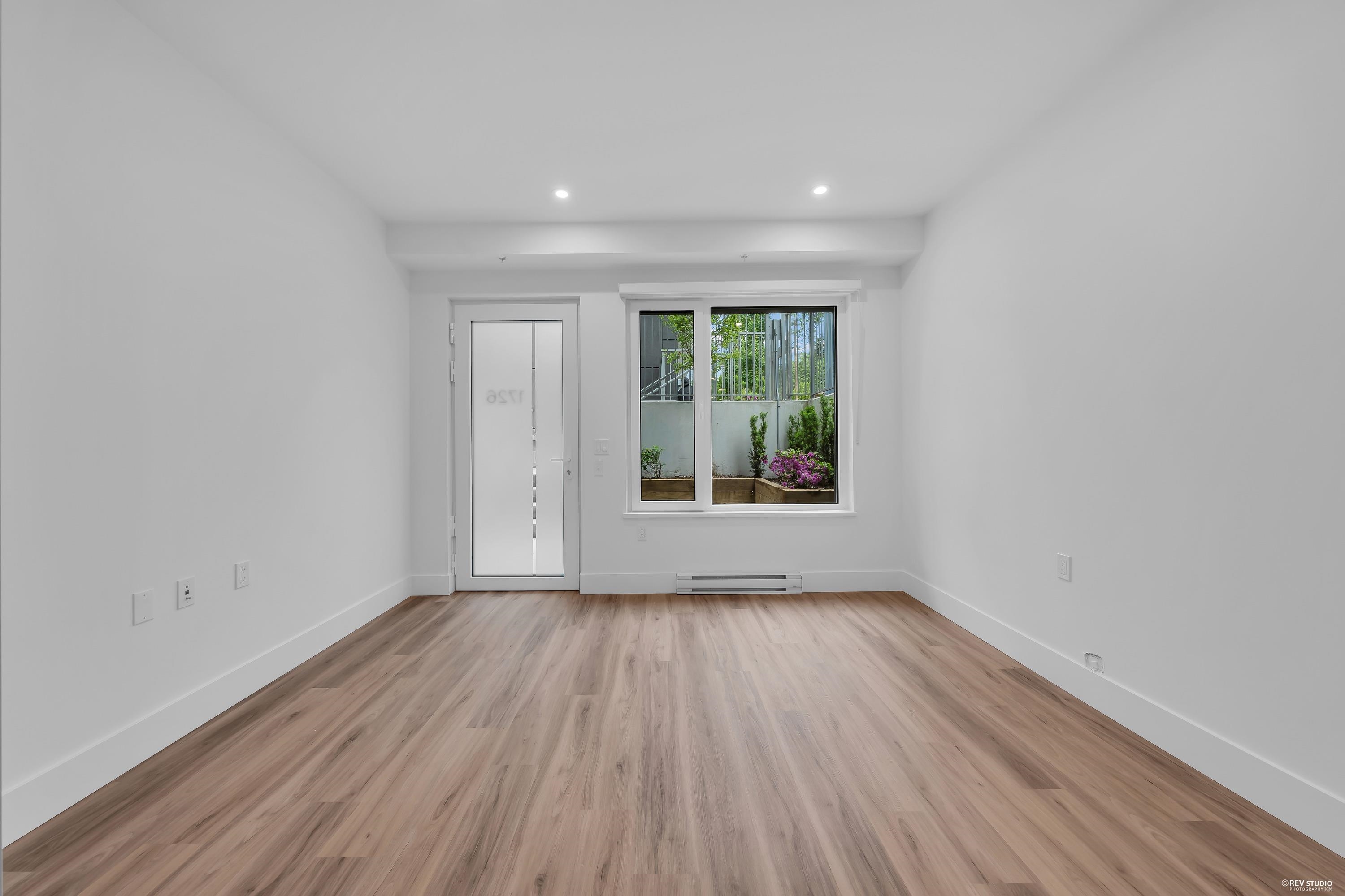 1726 Templeton Drive - MLS&reg; # R3160633