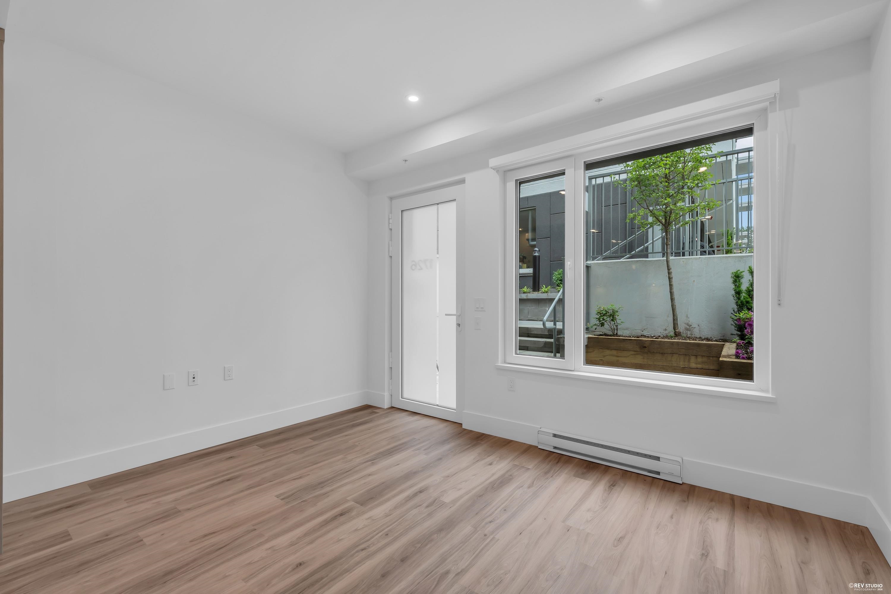 1726 Templeton Drive - MLS&reg; # R3160633