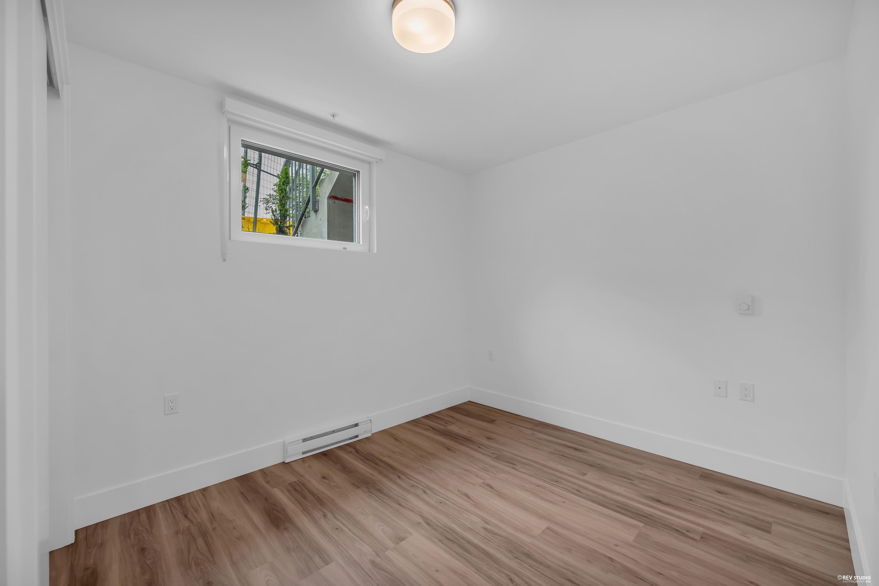  1726 Templeton Drive - MLS&reg; # R3160633