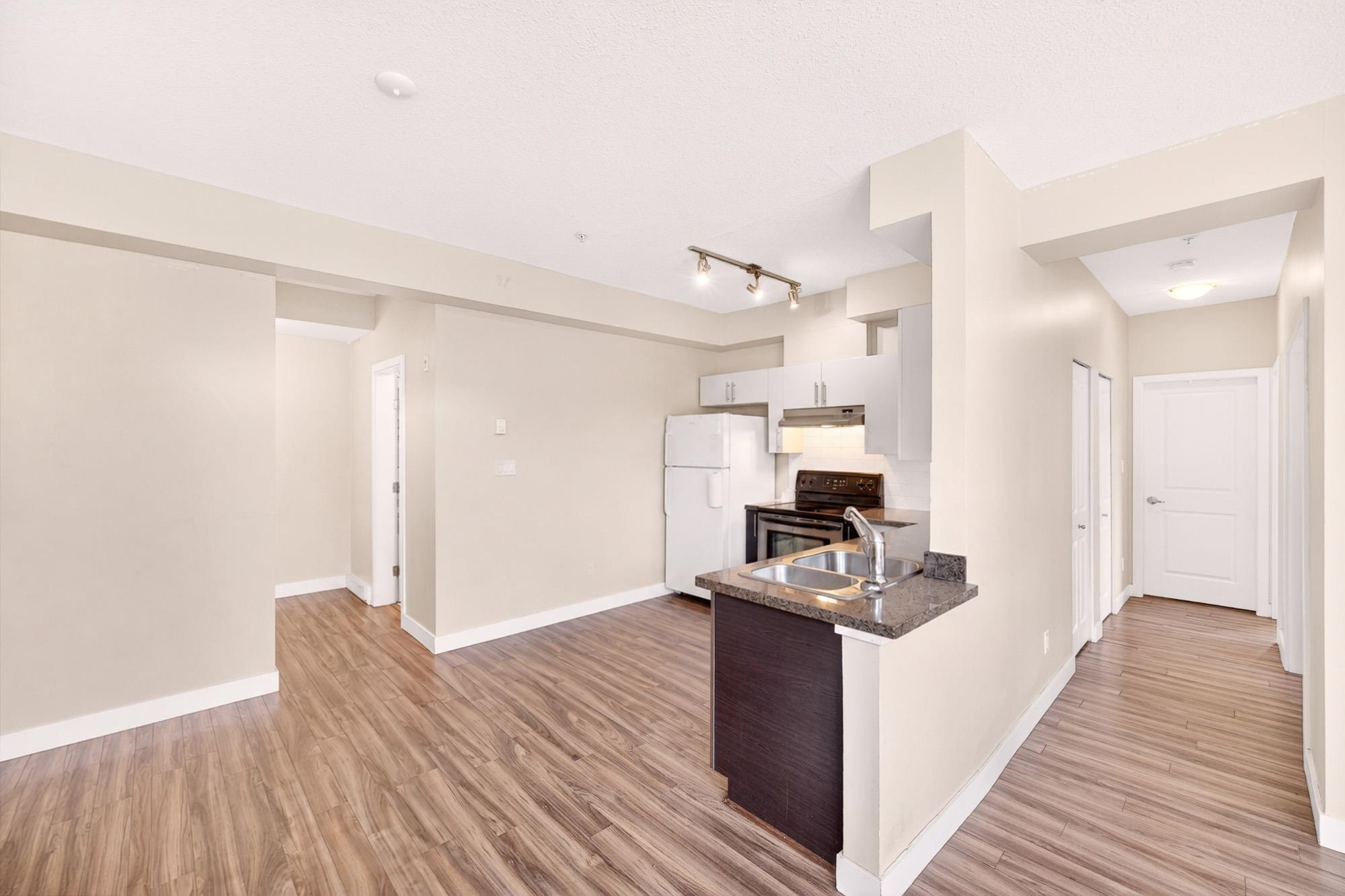 Second bedroom 5692 Kings Road - MLS&reg; # R3161350