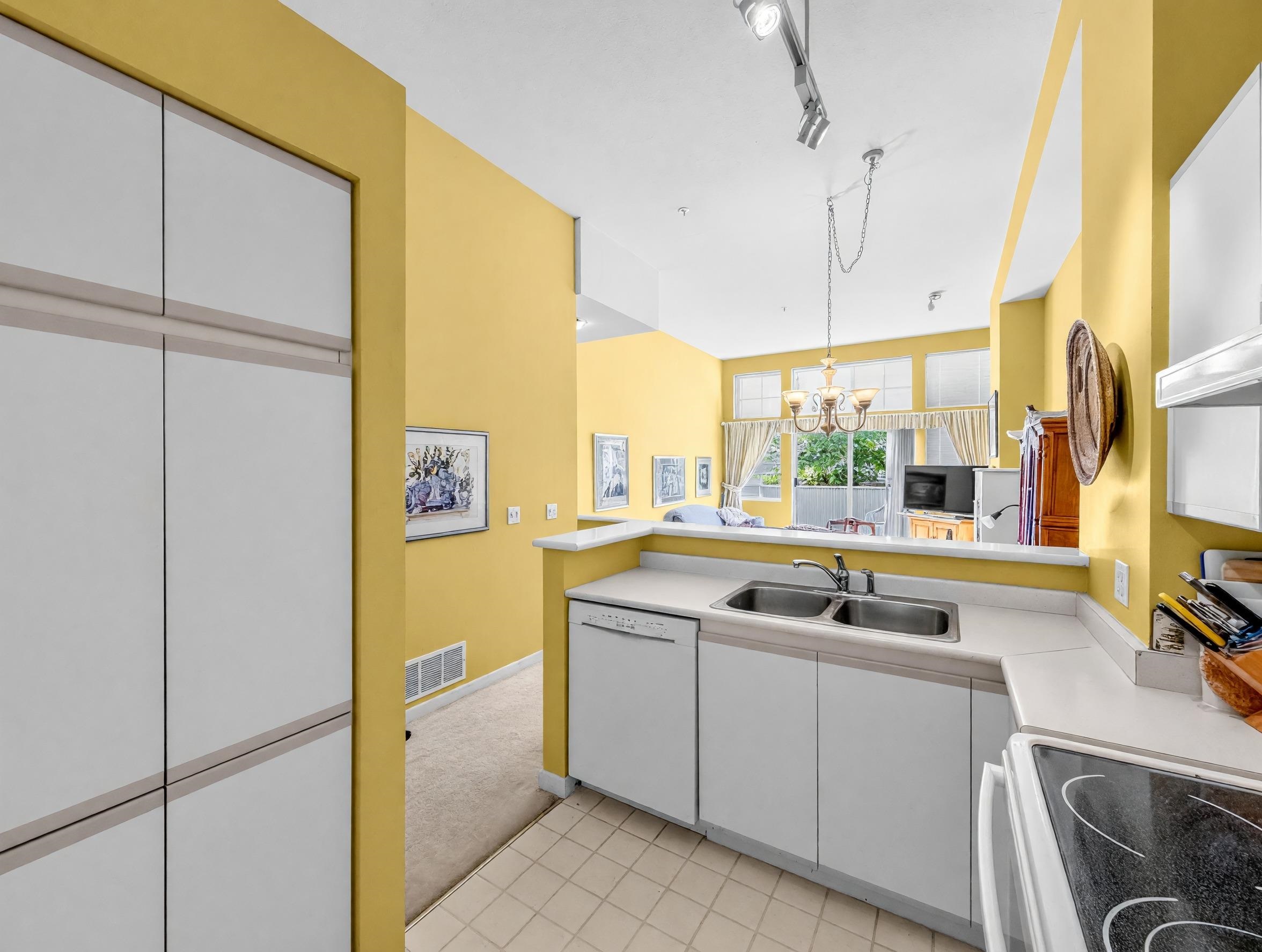 4 3592 Whitney Place - MLS&reg; # R3161369