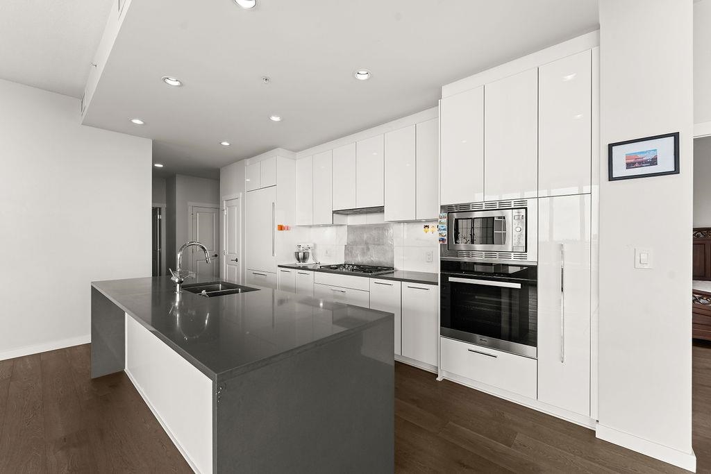 PH1 3487 Binning Road - MLS&reg; # R3161703