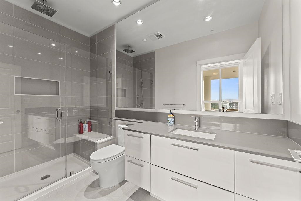 PH1 3487 Binning Road - MLS&reg; # R3161703