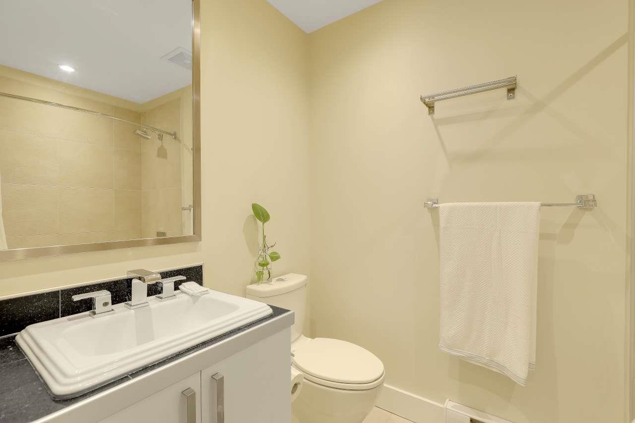 210 5779 Birney Avenue - MLS&reg; # R3161756