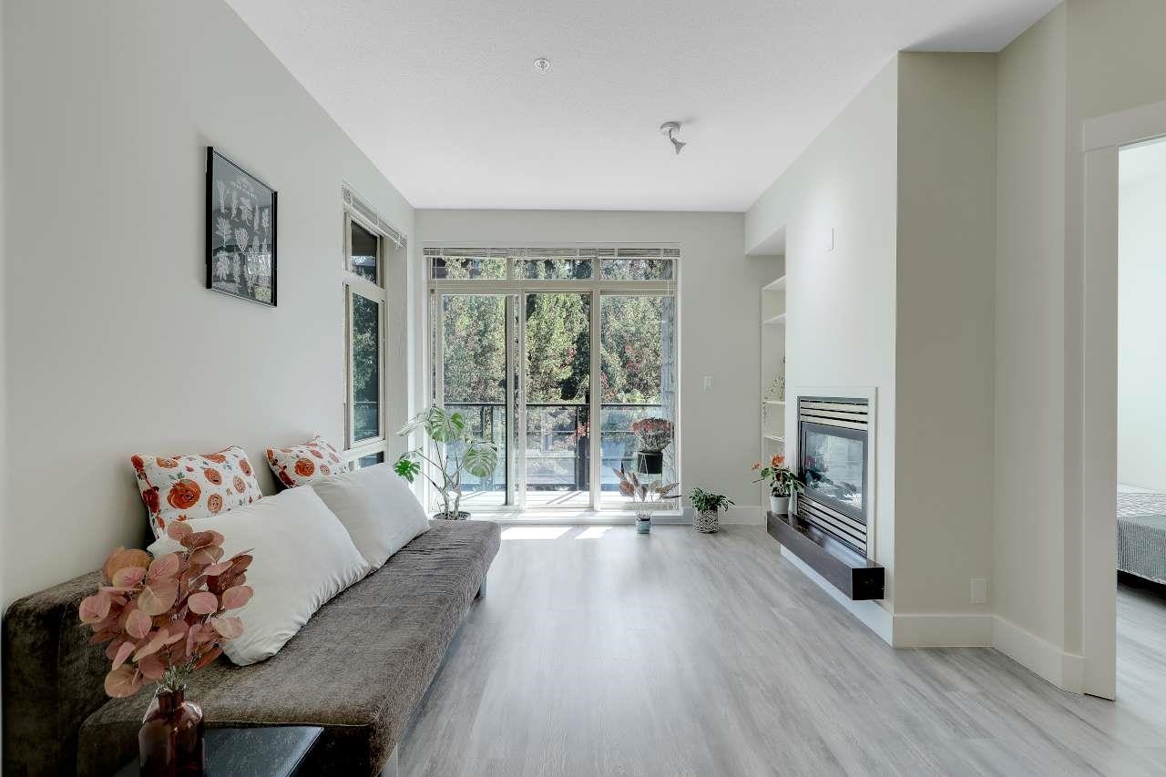 210 5779 Birney Avenue - MLS&reg; # R3161756