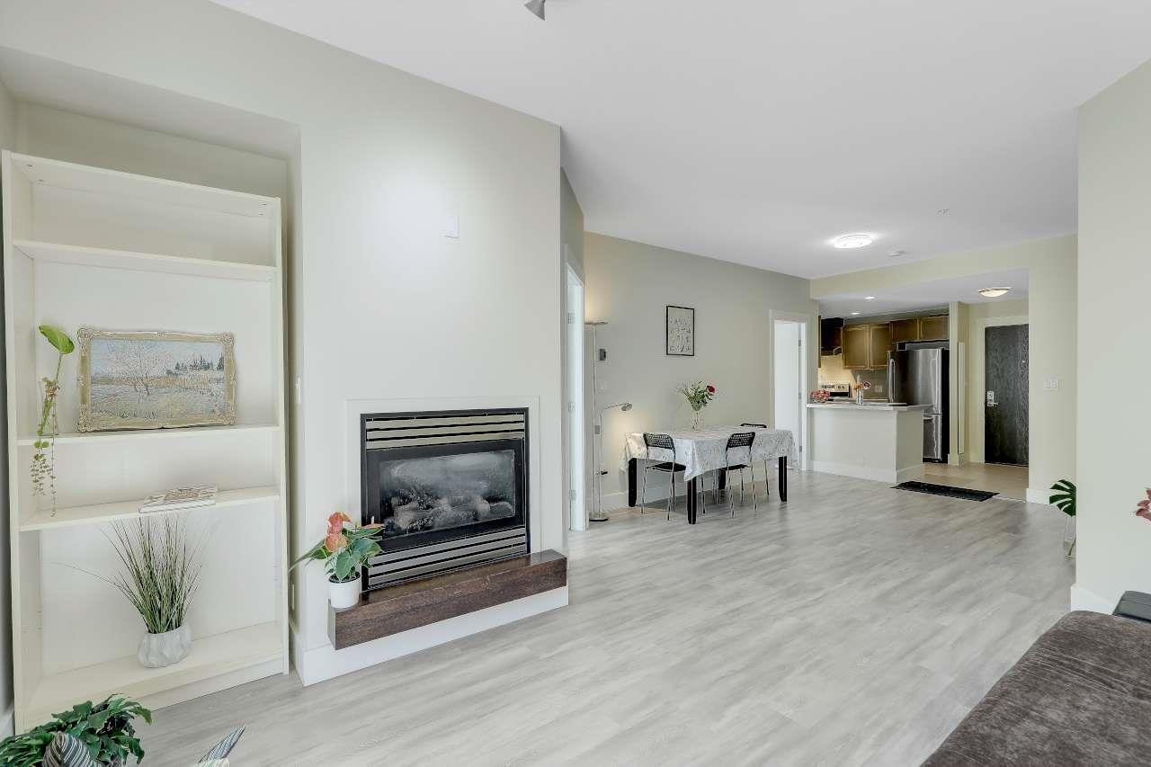 210 5779 Birney Avenue - MLS&reg; # R3161756