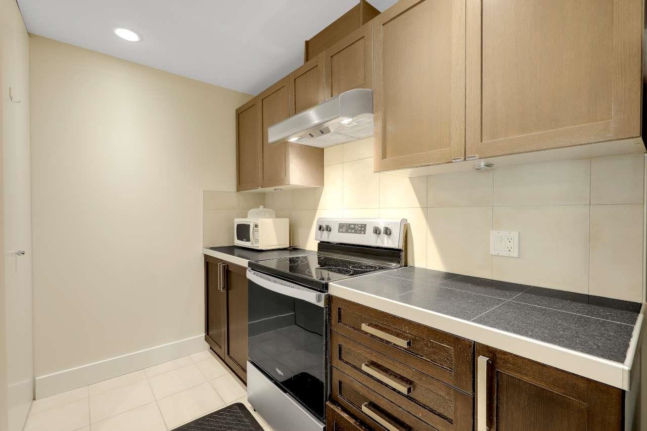 210 5779 Birney Avenue - MLS&reg; # R3161756