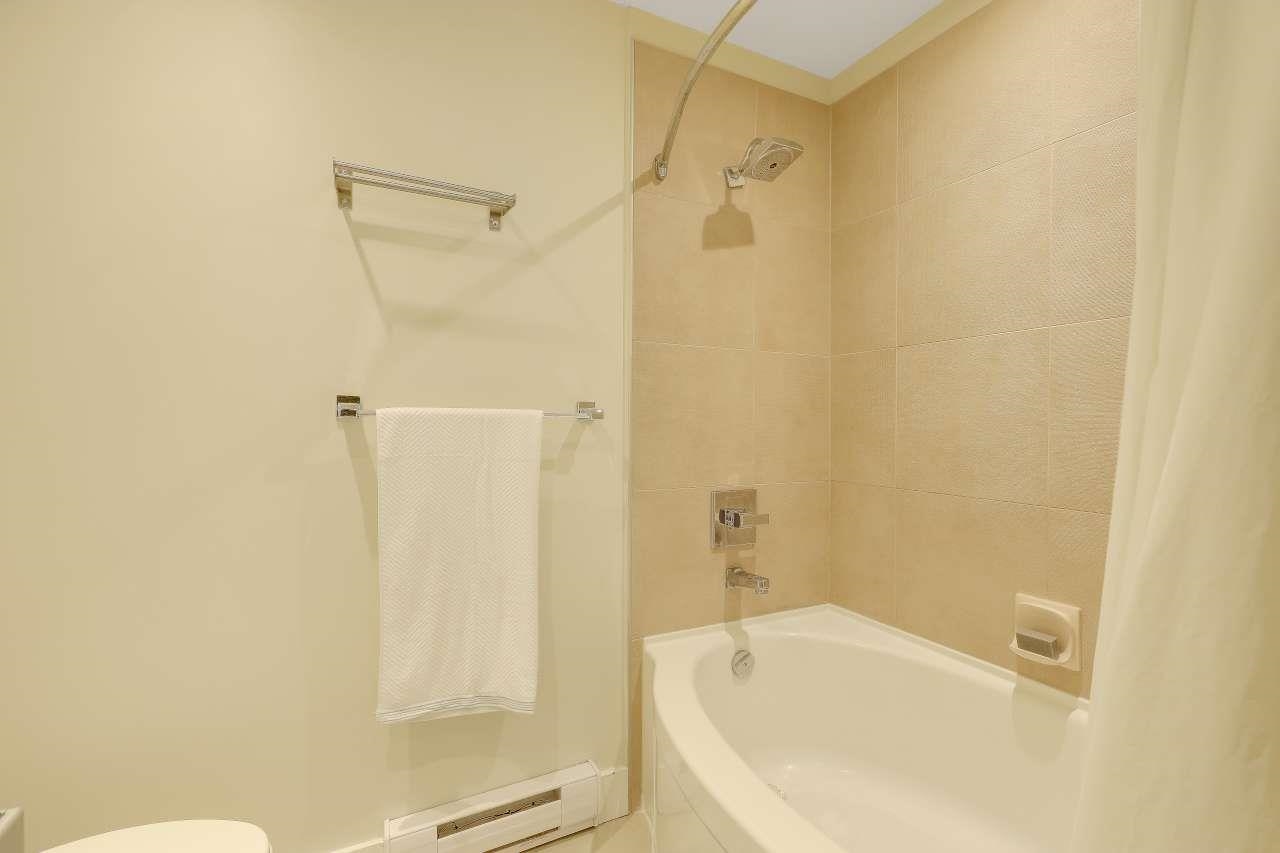 210 5779 Birney Avenue - MLS&reg; # R3161756