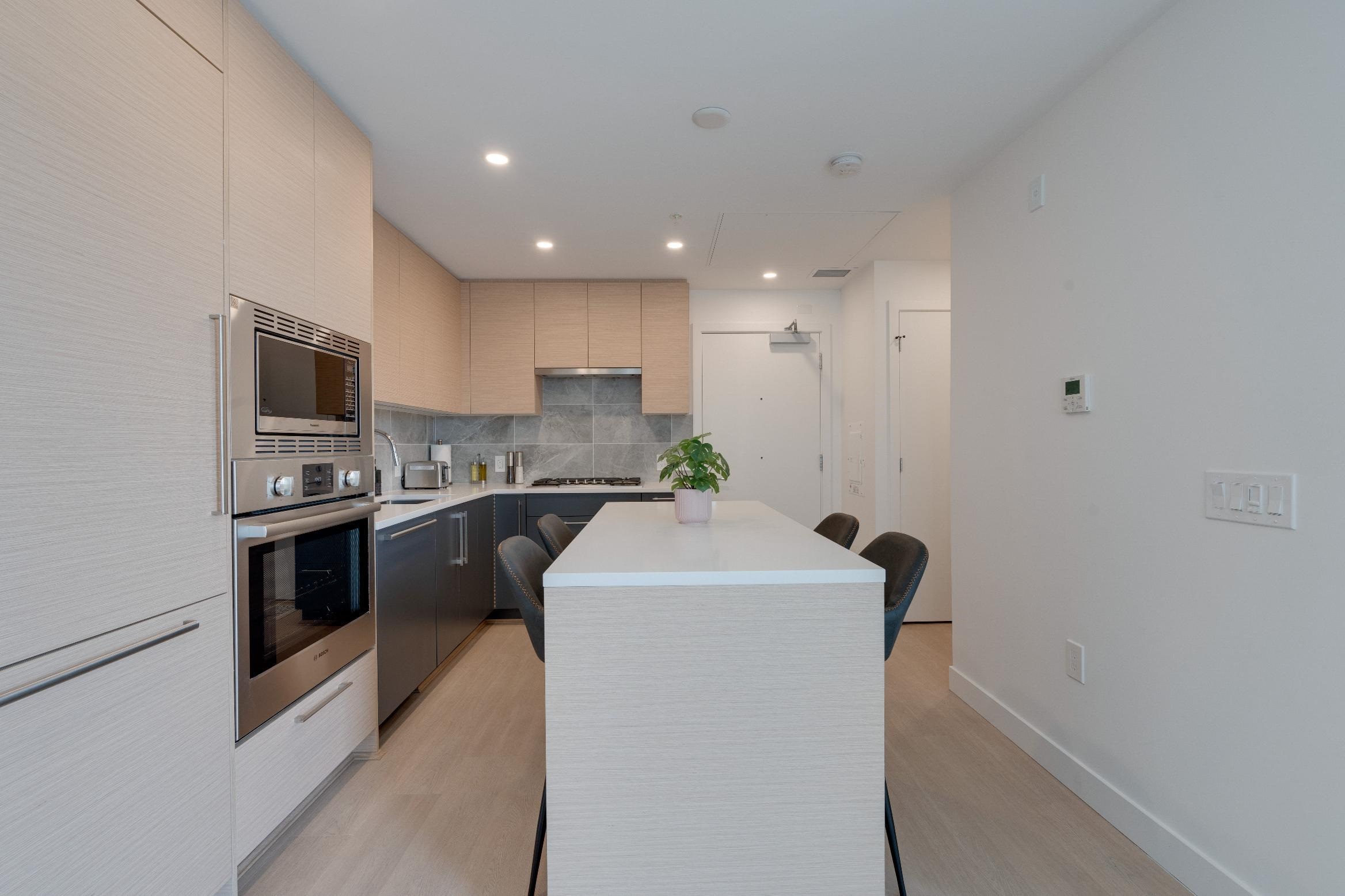213 8888 Osler Street  - MLS&reg; # R3162438