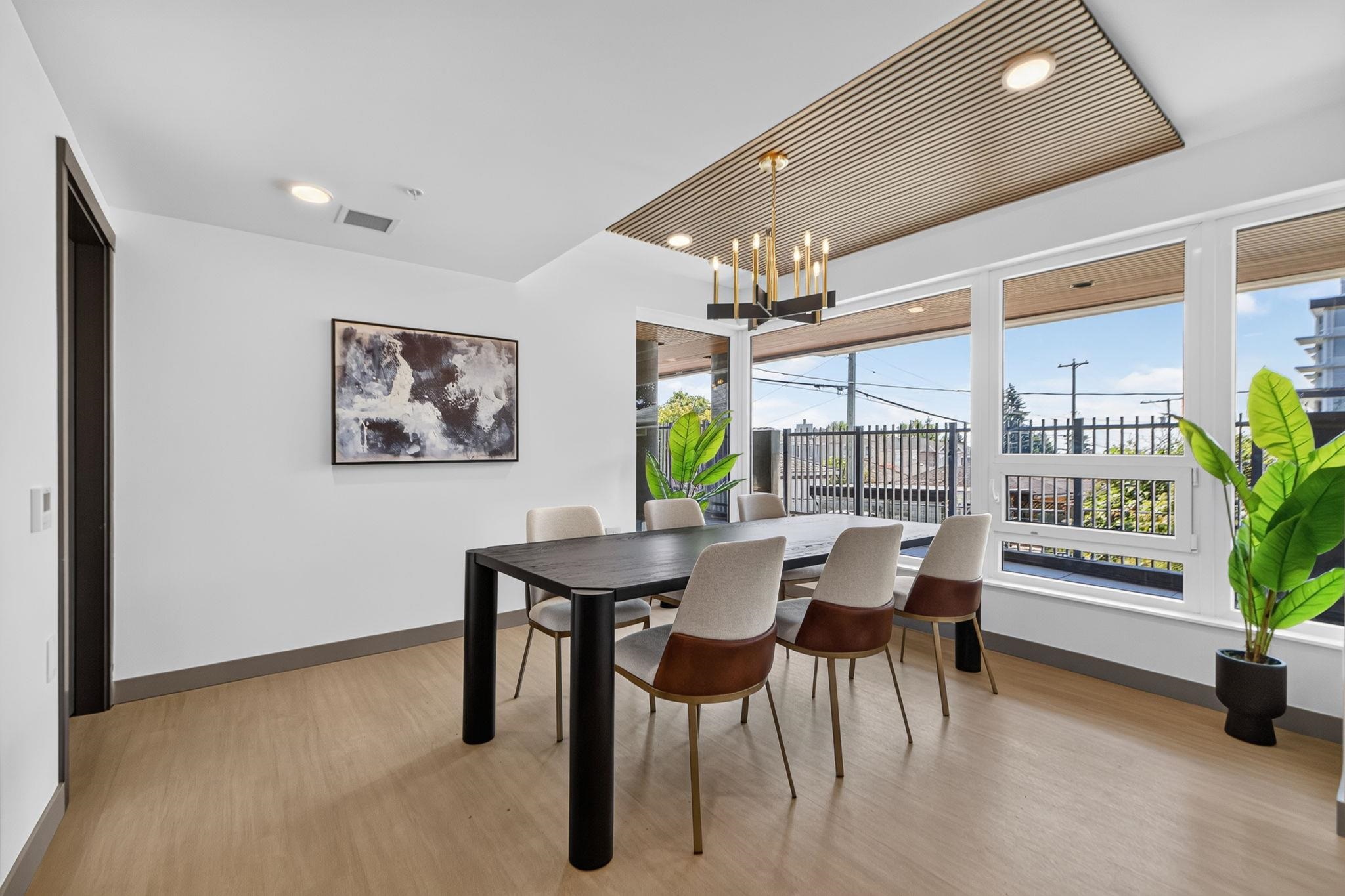 102 8030 Oak Street - MLS&reg; # R3162482