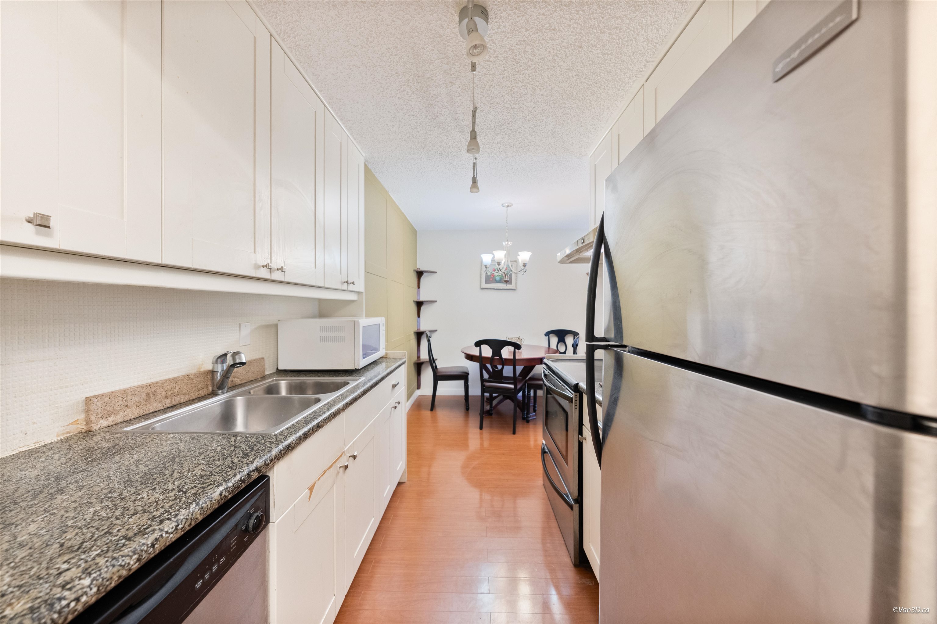204 2299 30th Avenue - MLS&reg; # R3162788