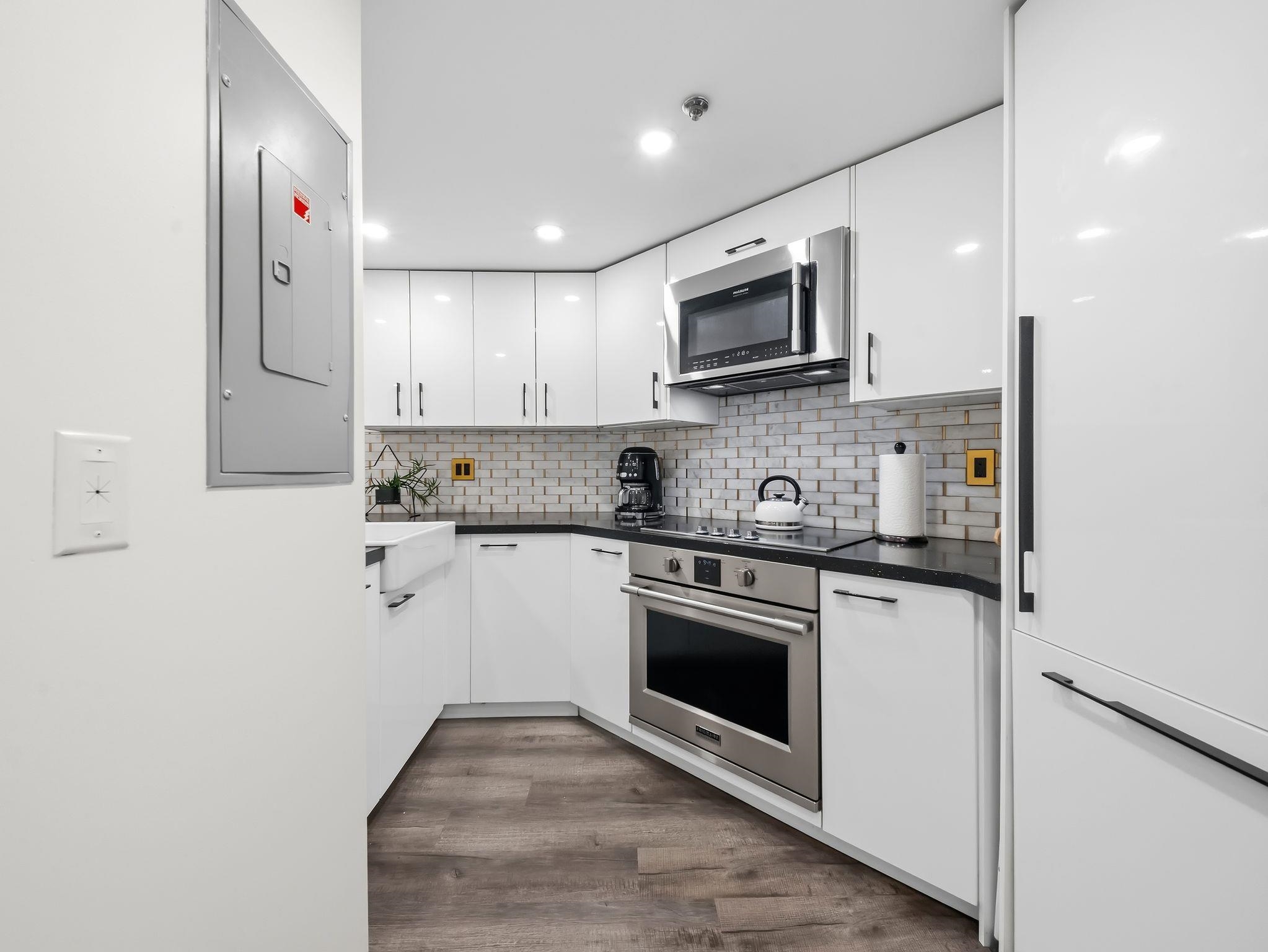102 1550 Marine Drive - MLS&reg; # R3163242