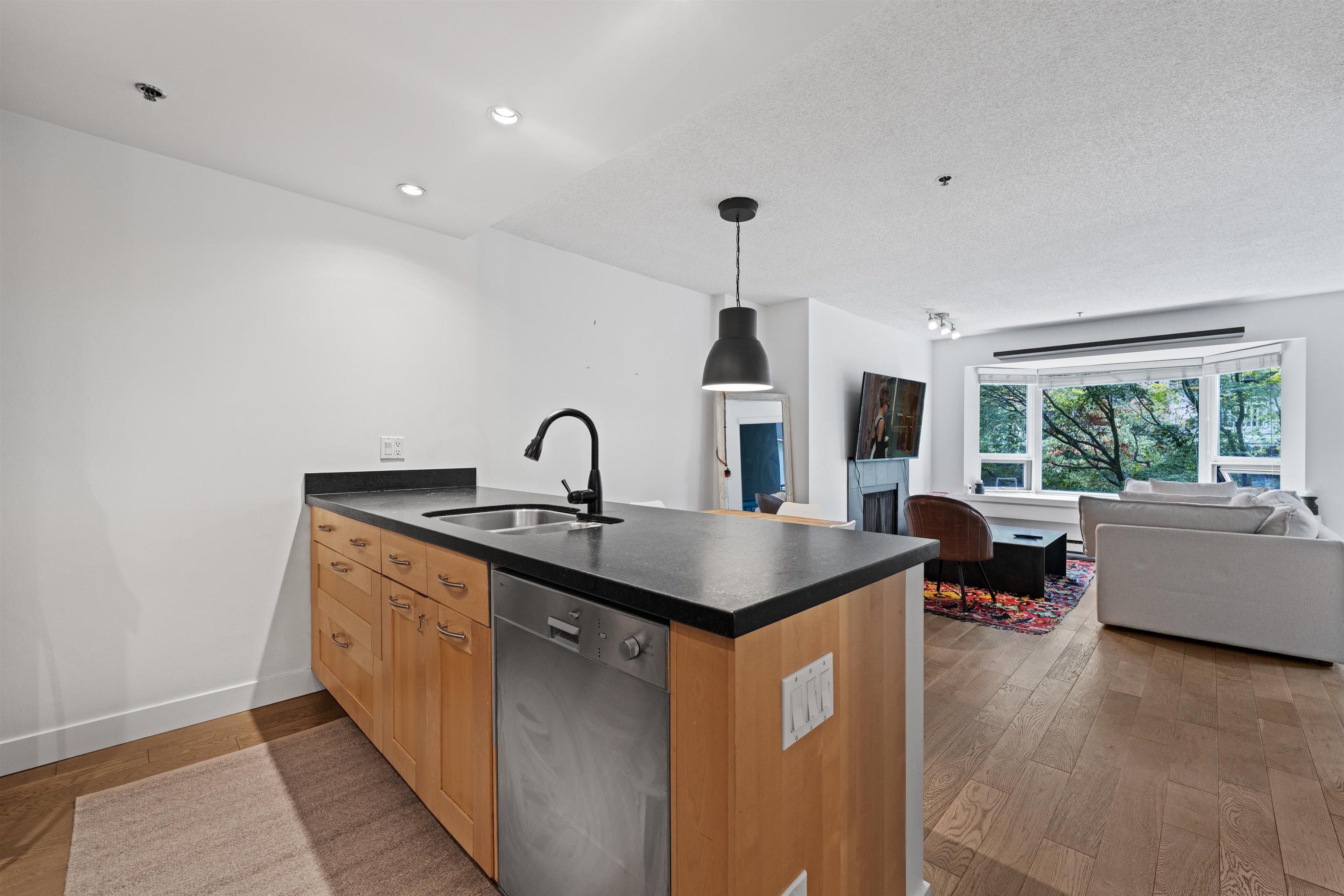 304 1925 2nd Avenue - MLS&reg; # R3163253