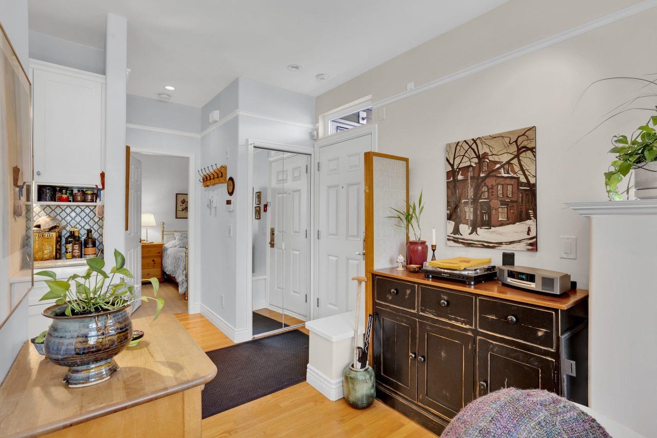  980 16th Avenue - MLS&reg; # R3163508