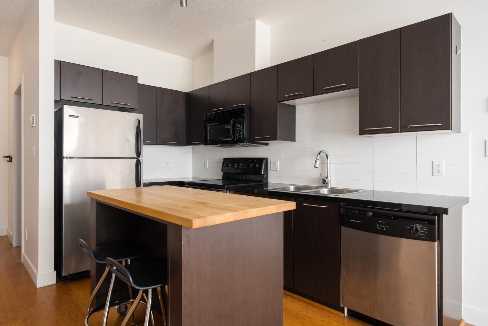 410 205 10th Avenue - MLS&reg; # R3163600