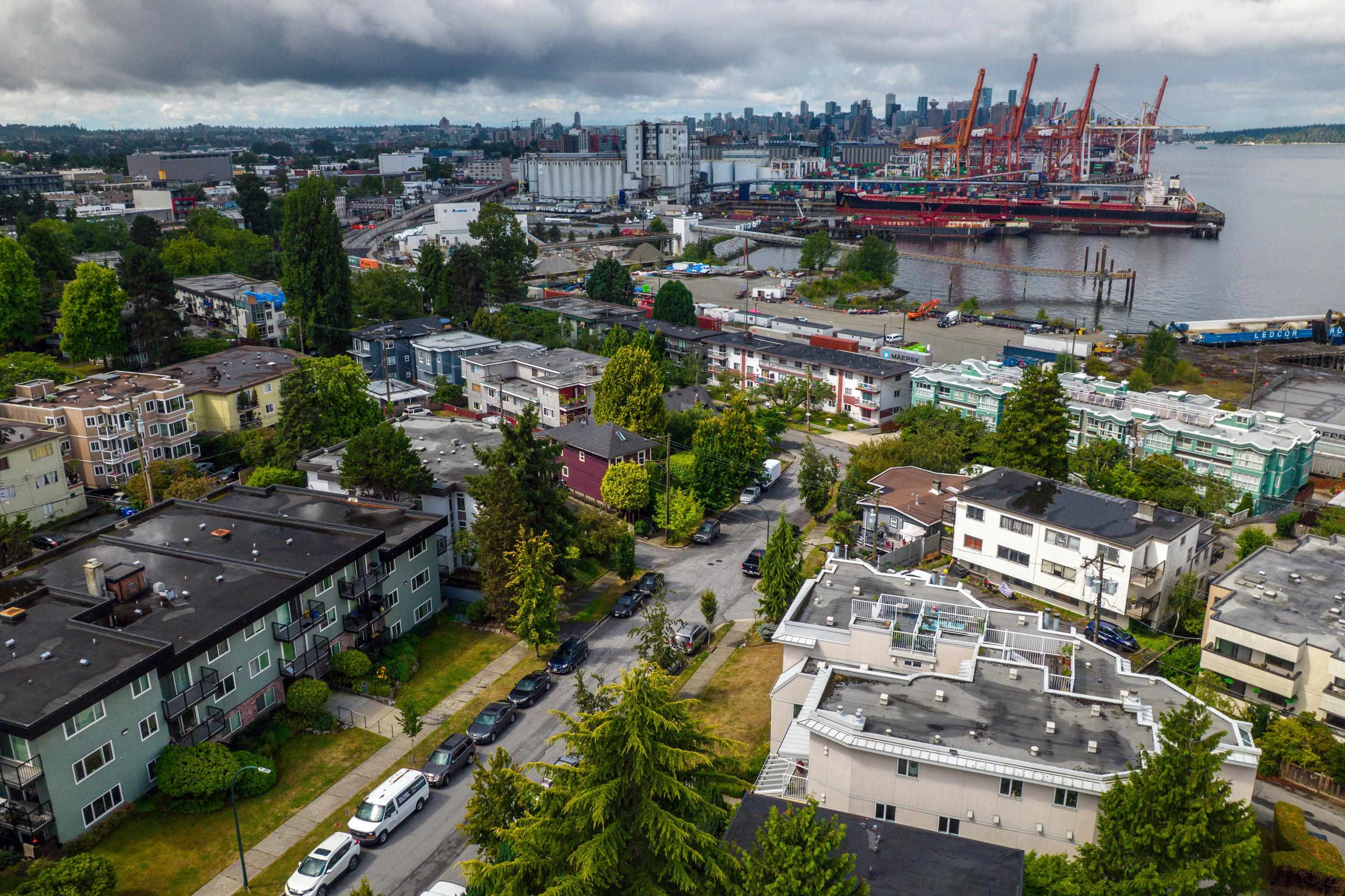 203 2240 Wall Street - MLS&reg; # R3164073