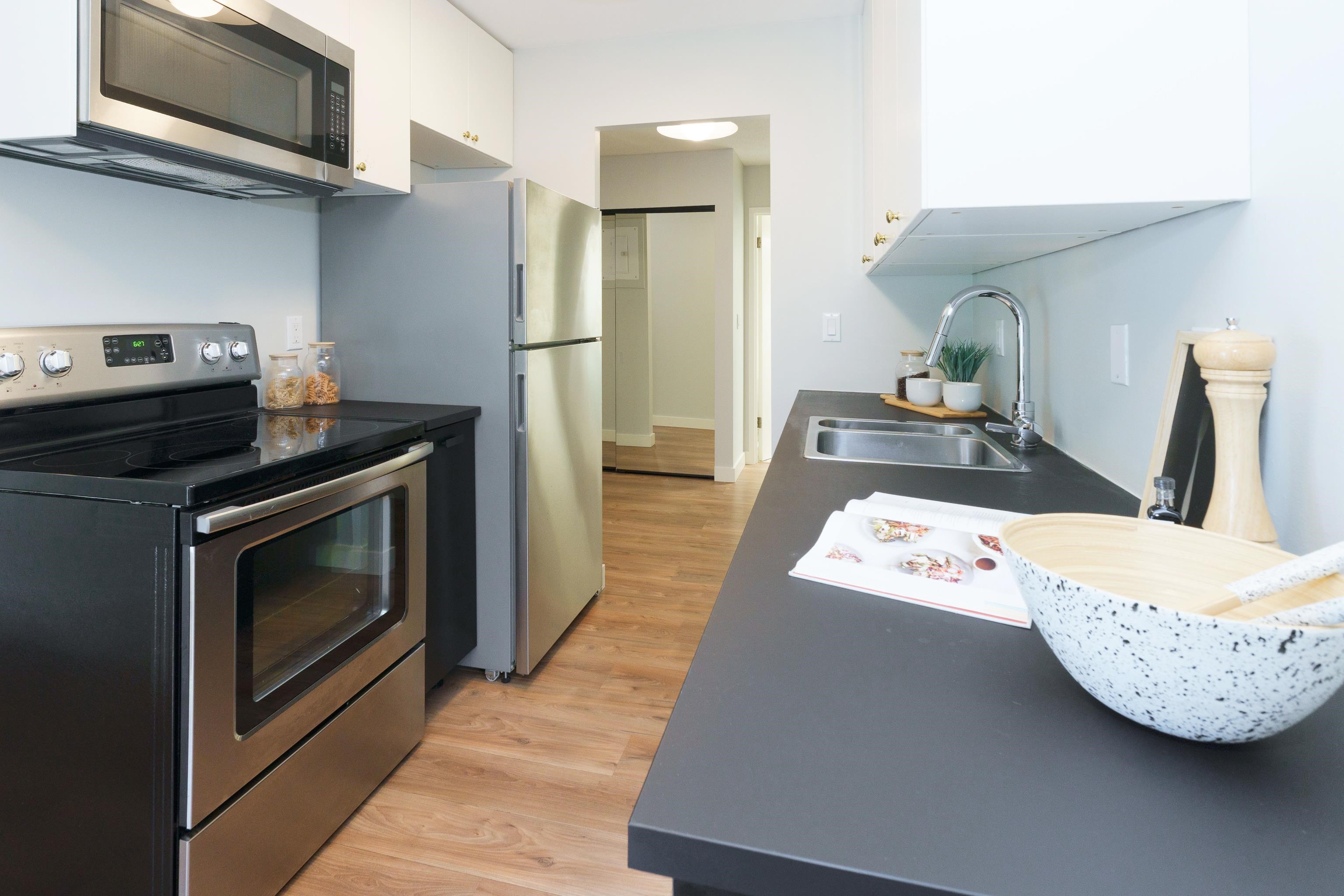 203 2240 Wall Street - MLS&reg; # R3164073