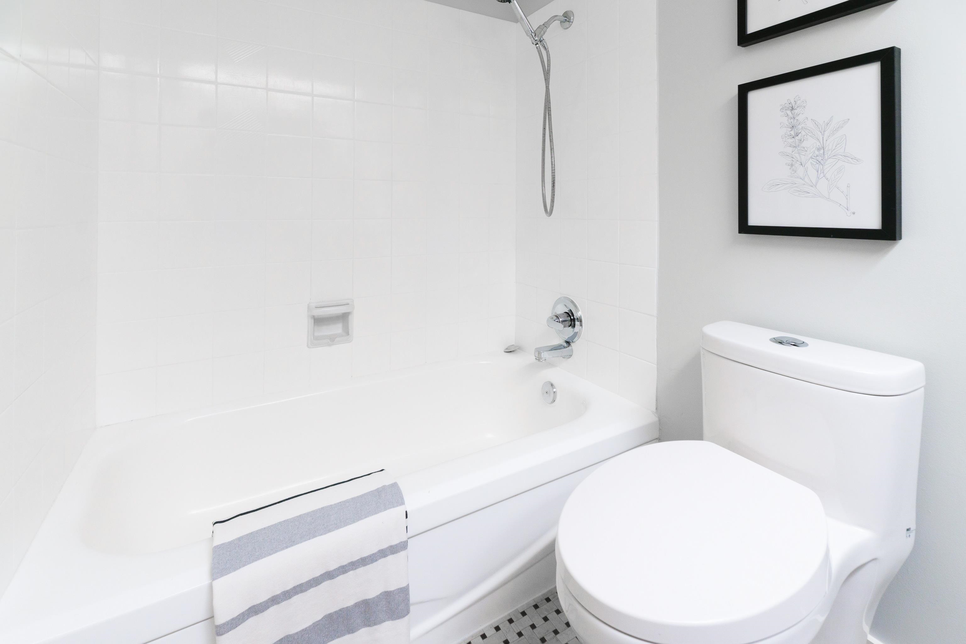 203 2240 Wall Street - MLS&reg; # R3164073