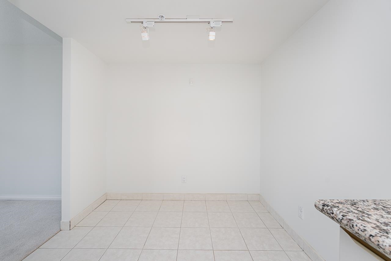 405 688 Fairchild Road - MLS&reg; # R3164128
