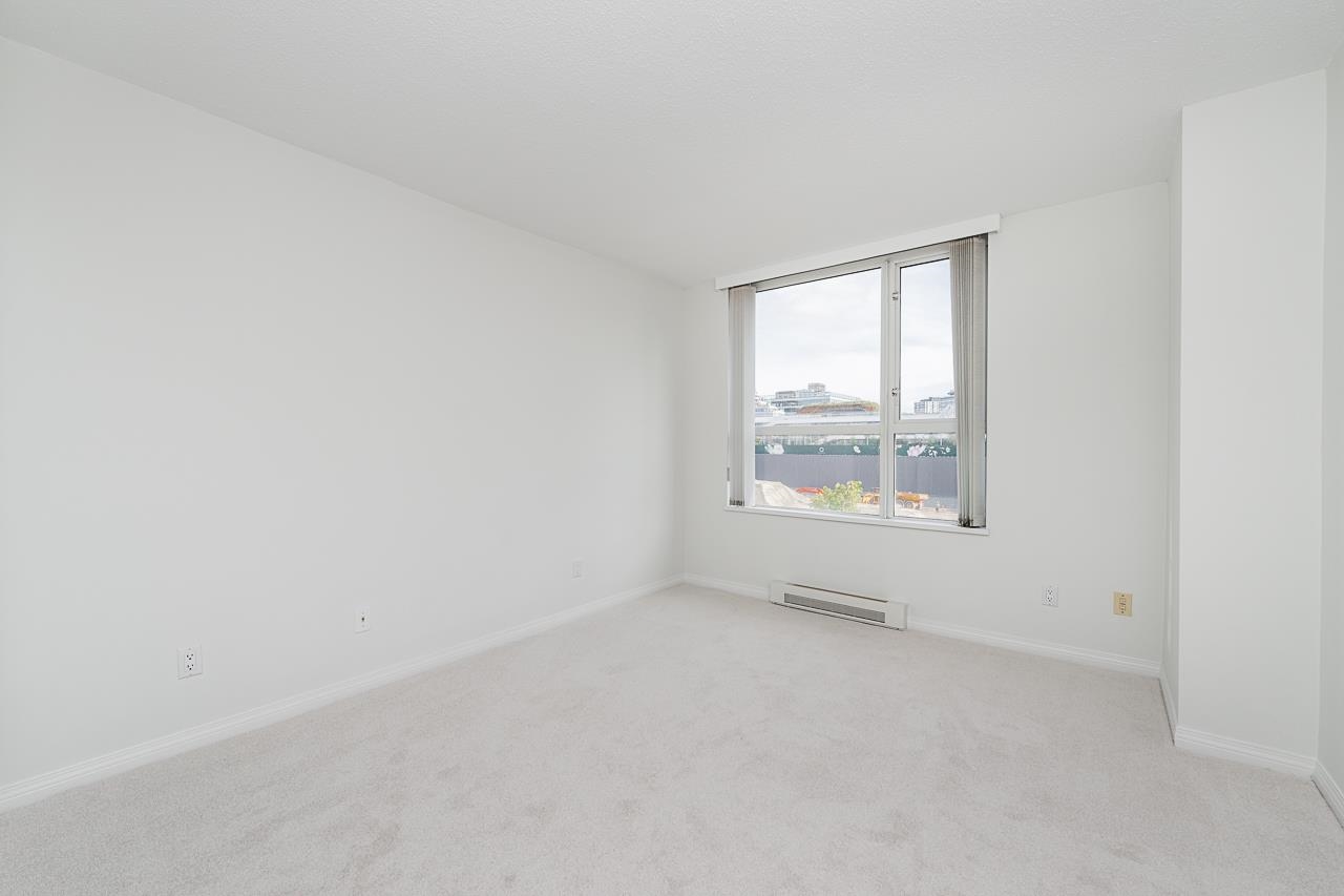 405 688 Fairchild Road - MLS&reg; # R3164128