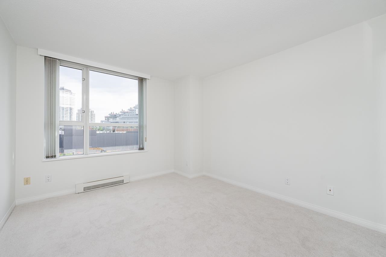 405 688 Fairchild Road - MLS&reg; # R3164128