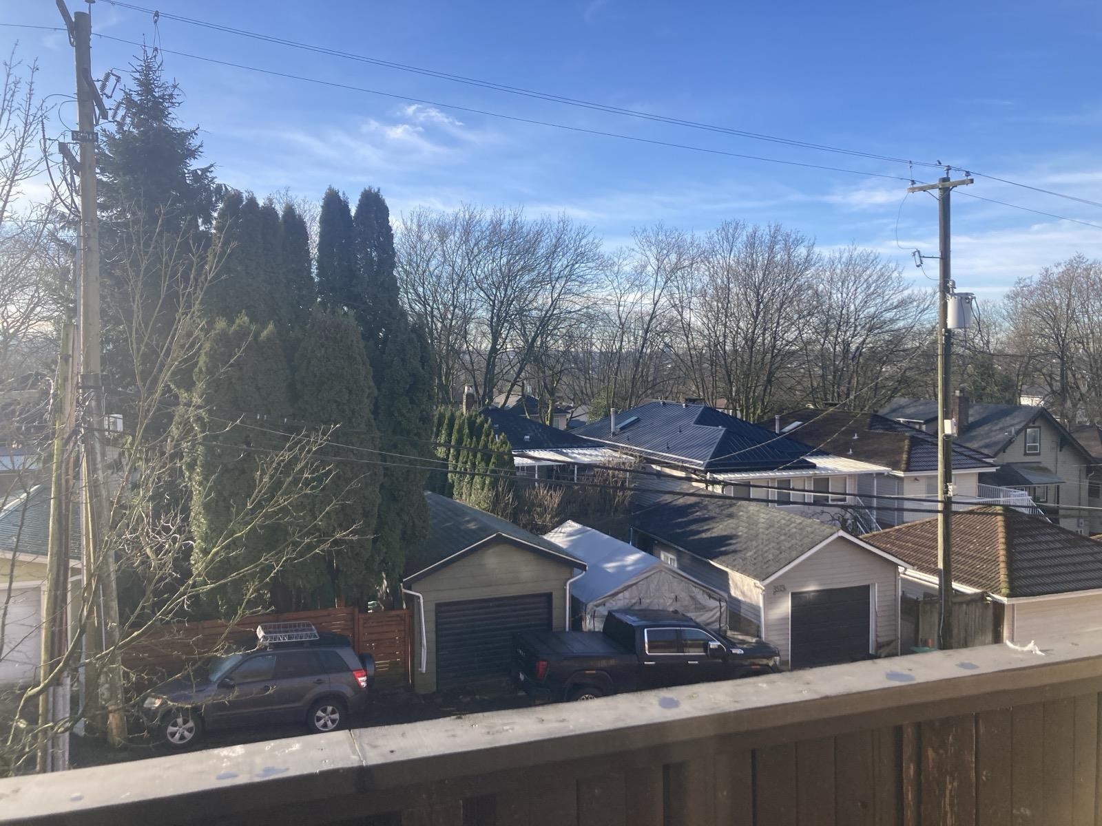 214 3570 Hastings Street - MLS&reg; # R3164190