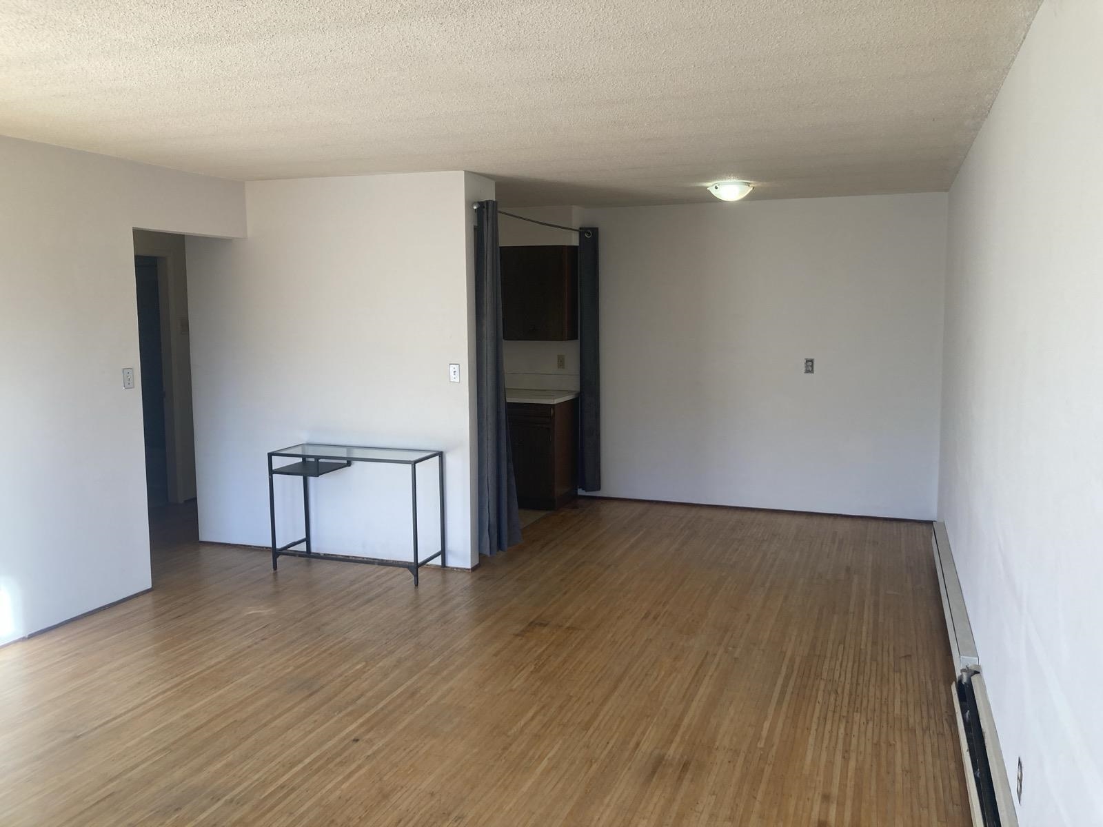 214 3570 Hastings Street - MLS&reg; # R3164190