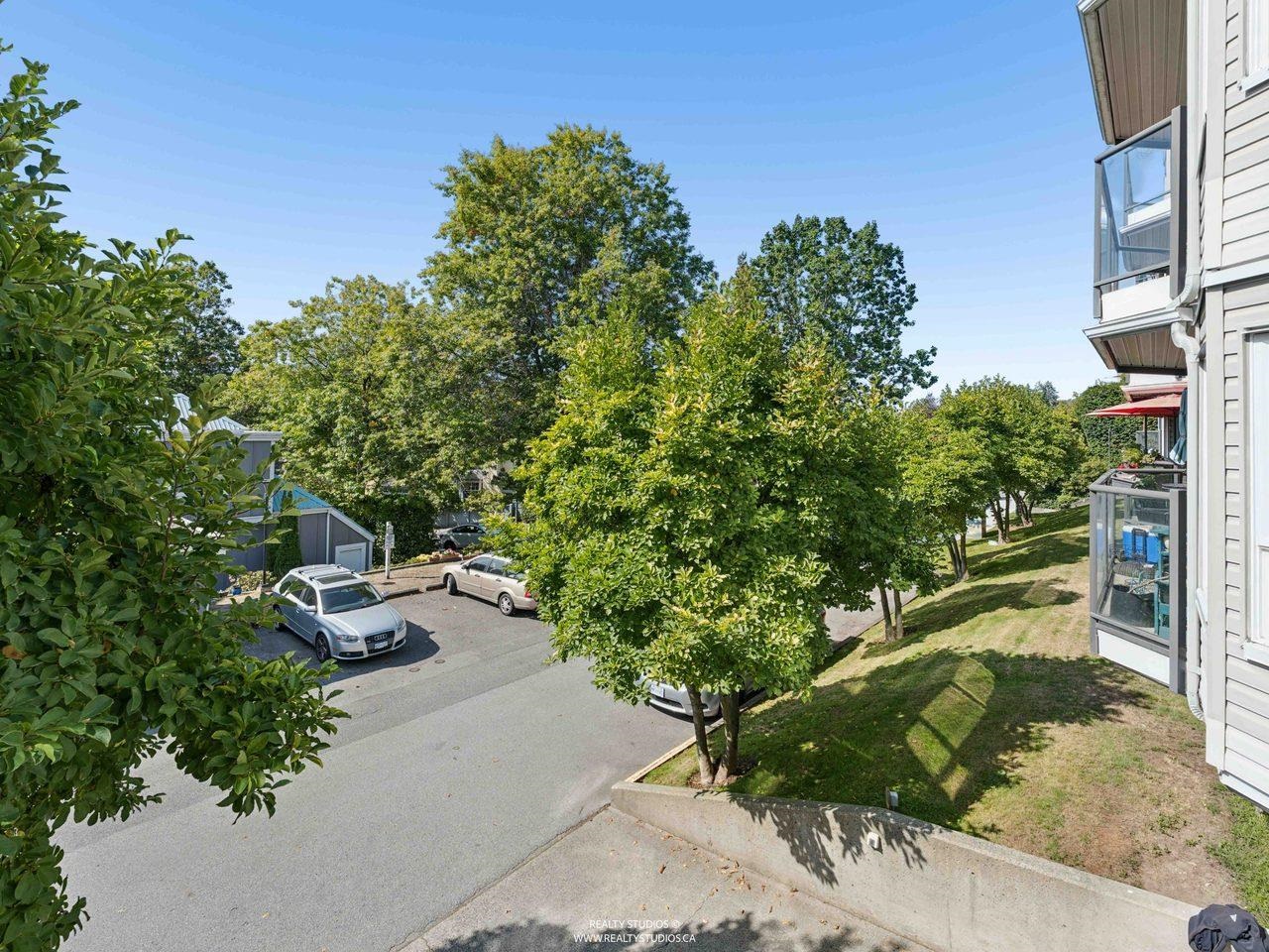 111 2250 Marine Drive - MLS&reg; # R3164954