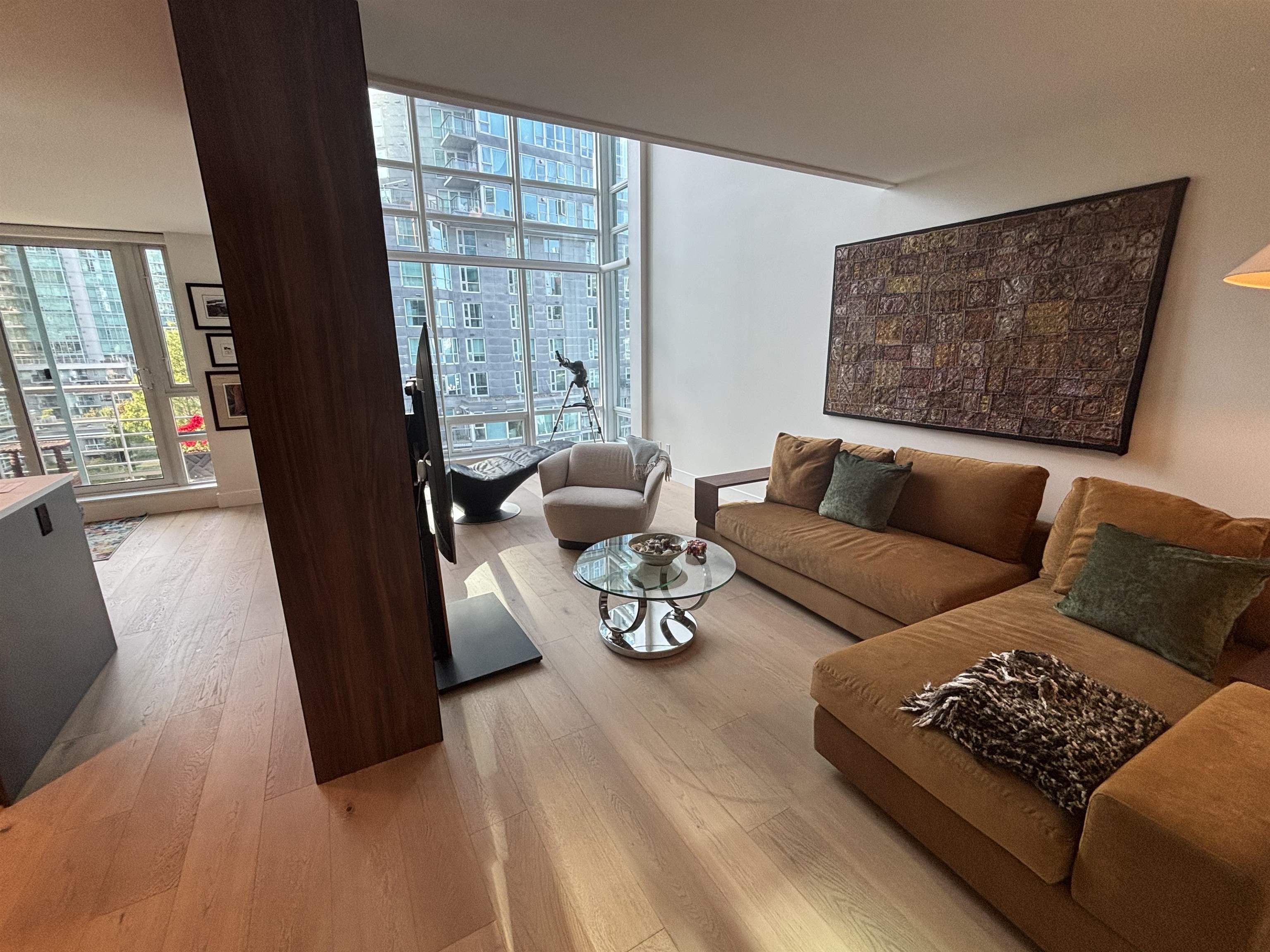 807 590 Nicola Street - MLS&reg; # R3165405