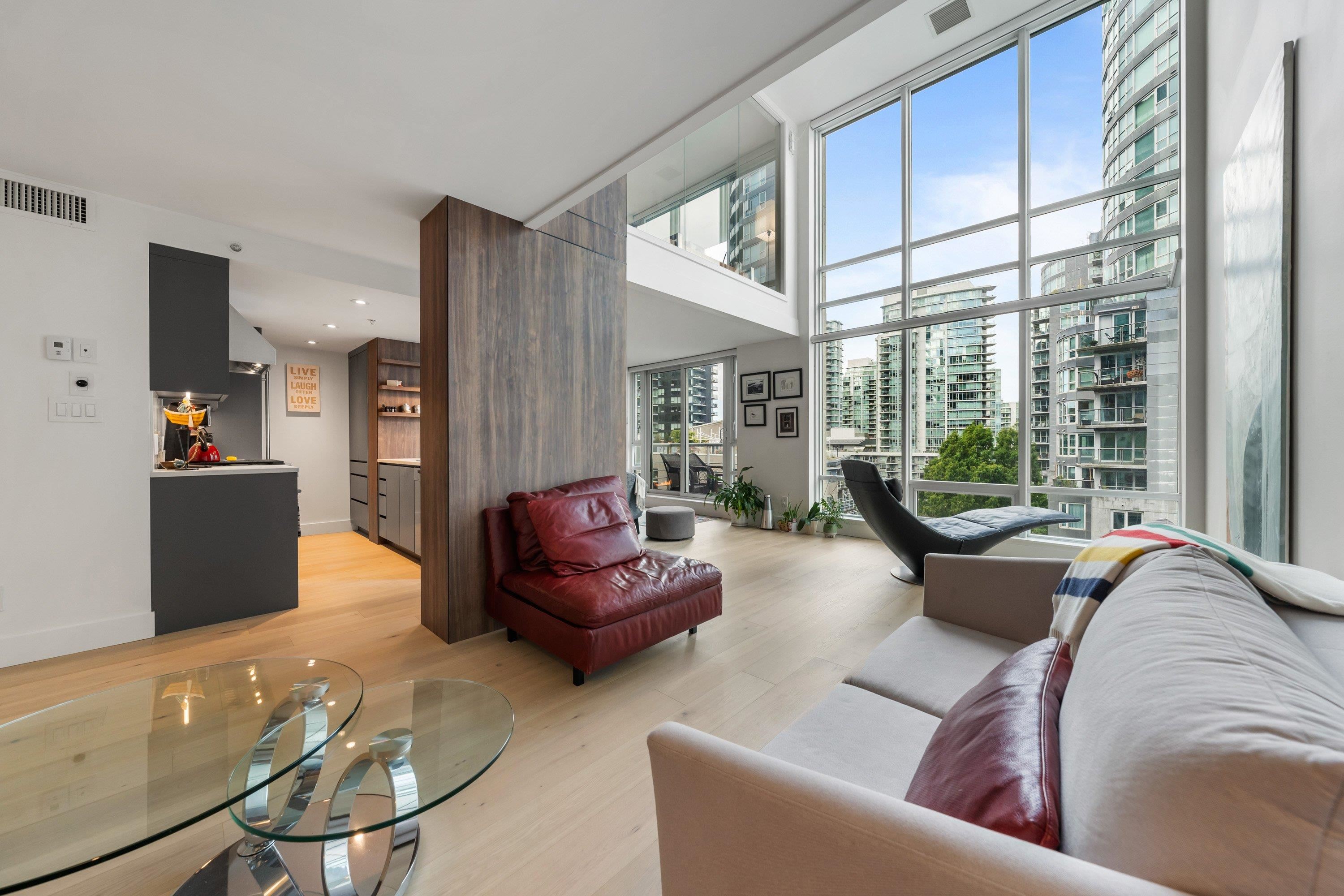 807 590 Nicola Street - MLS&reg; # R3165405