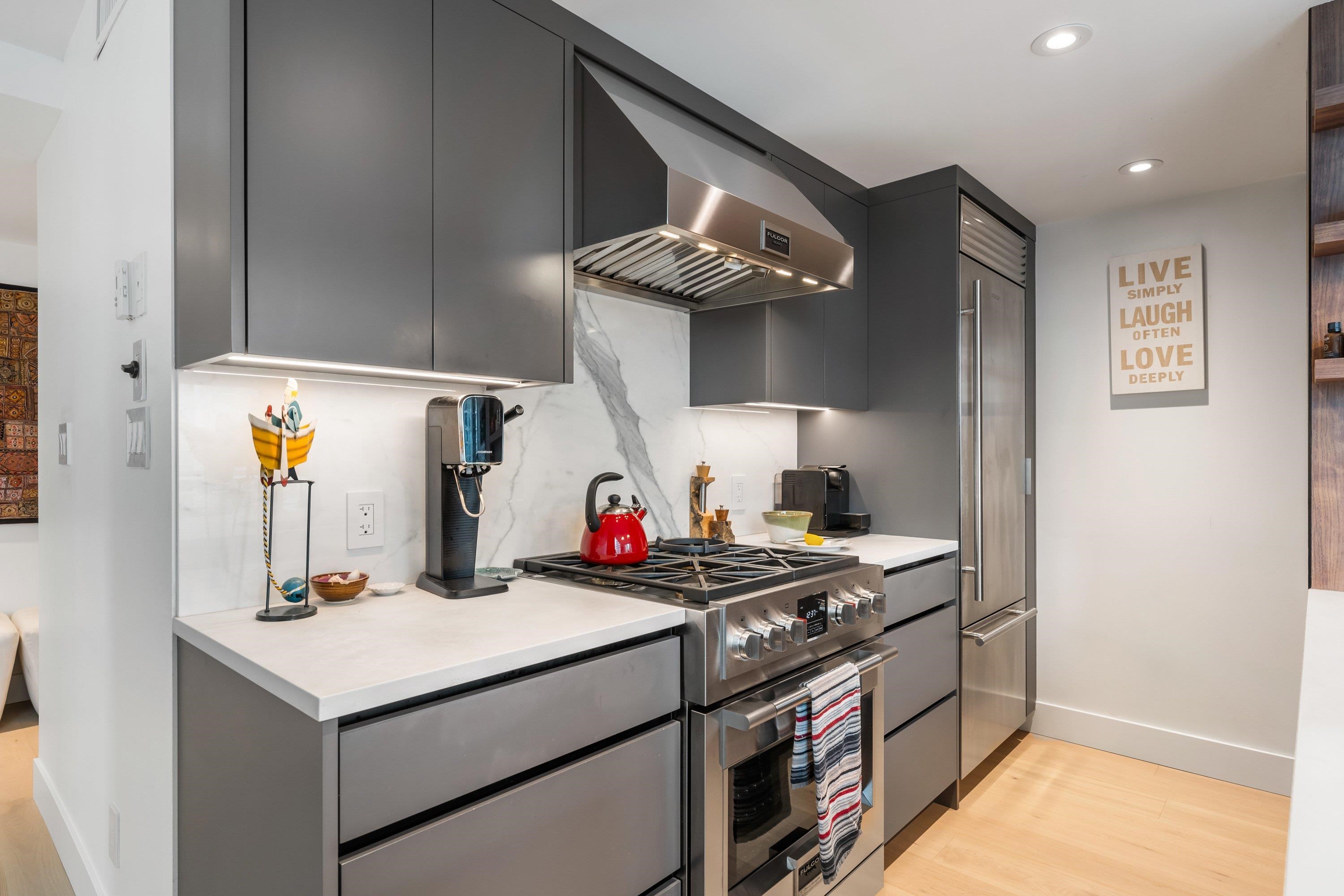 807 590 Nicola Street - MLS&reg; # R3165405