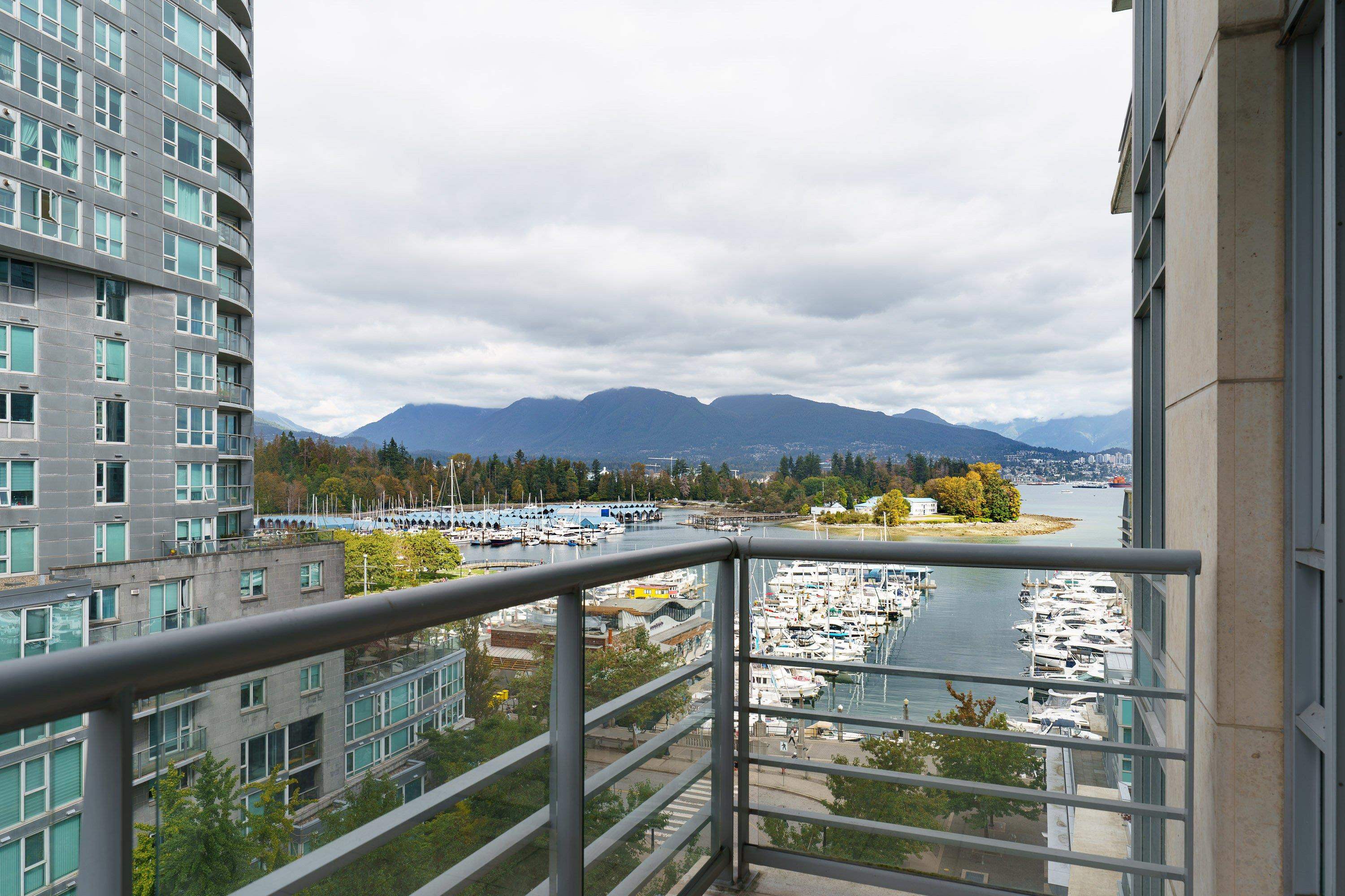 807 590 Nicola Street - MLS&reg; # R3165405