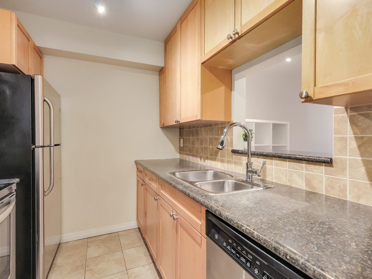 117 555 14th Avenue - MLS&reg; # R3165866